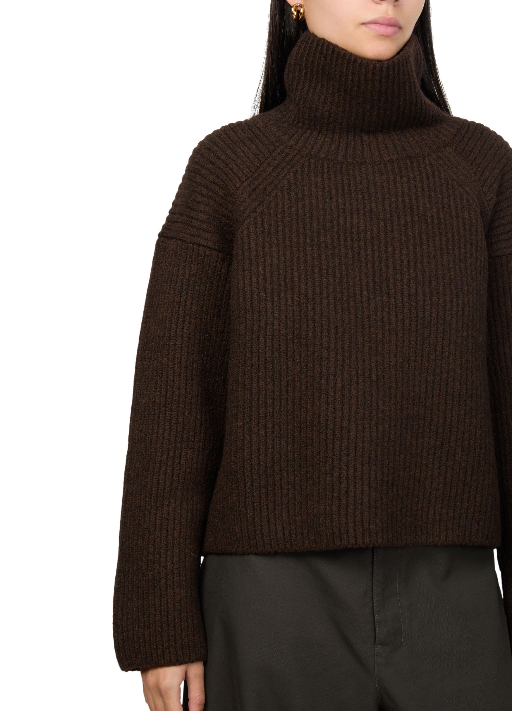 Flynn woolen turtleneck sweater thumbnail 4