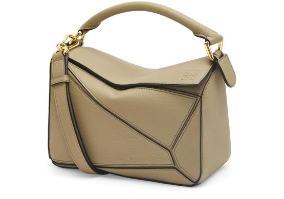 The Loewe Puzzle Bag