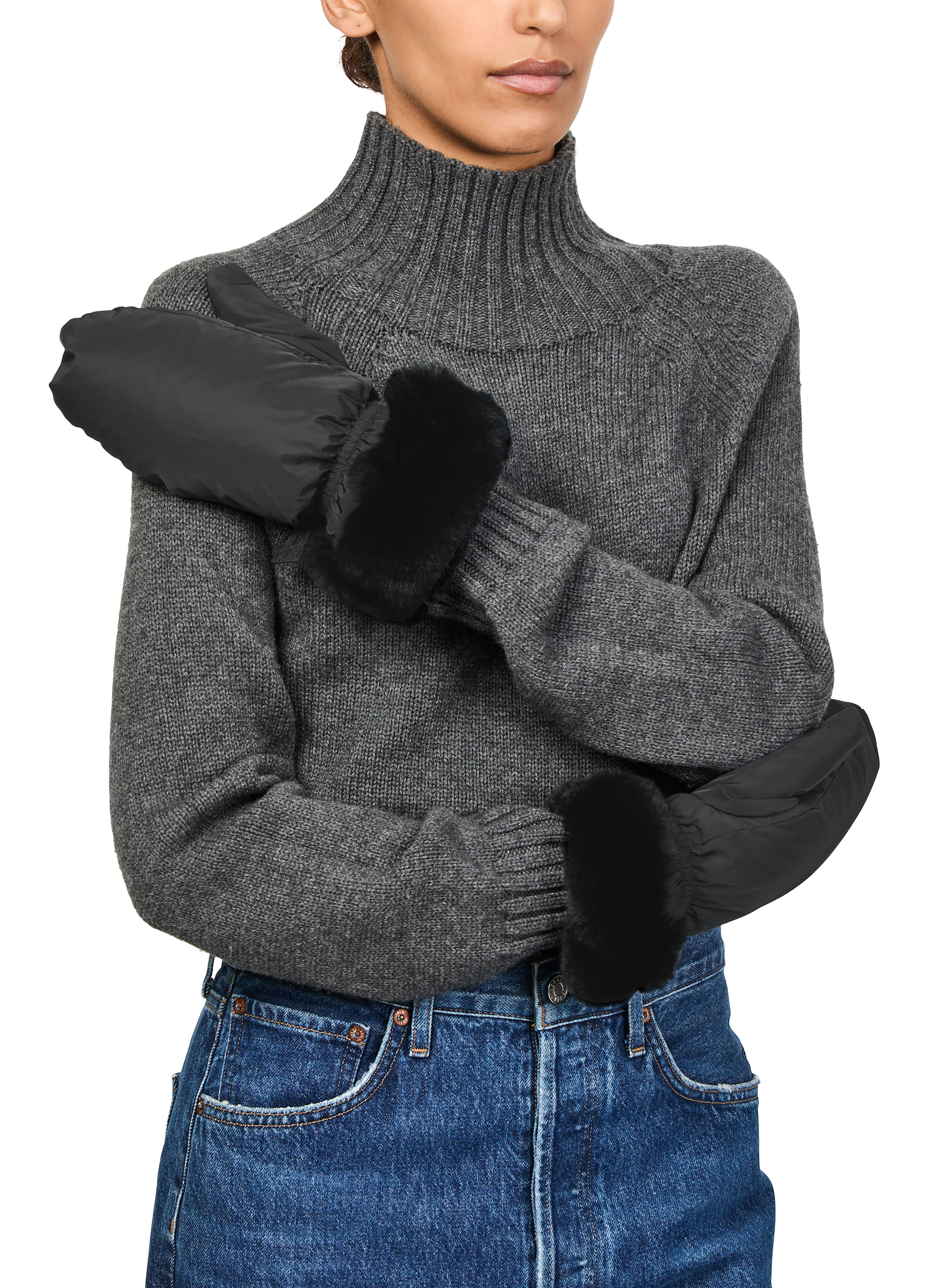 Puffer jacket with a fox fur collar thumbnail 6