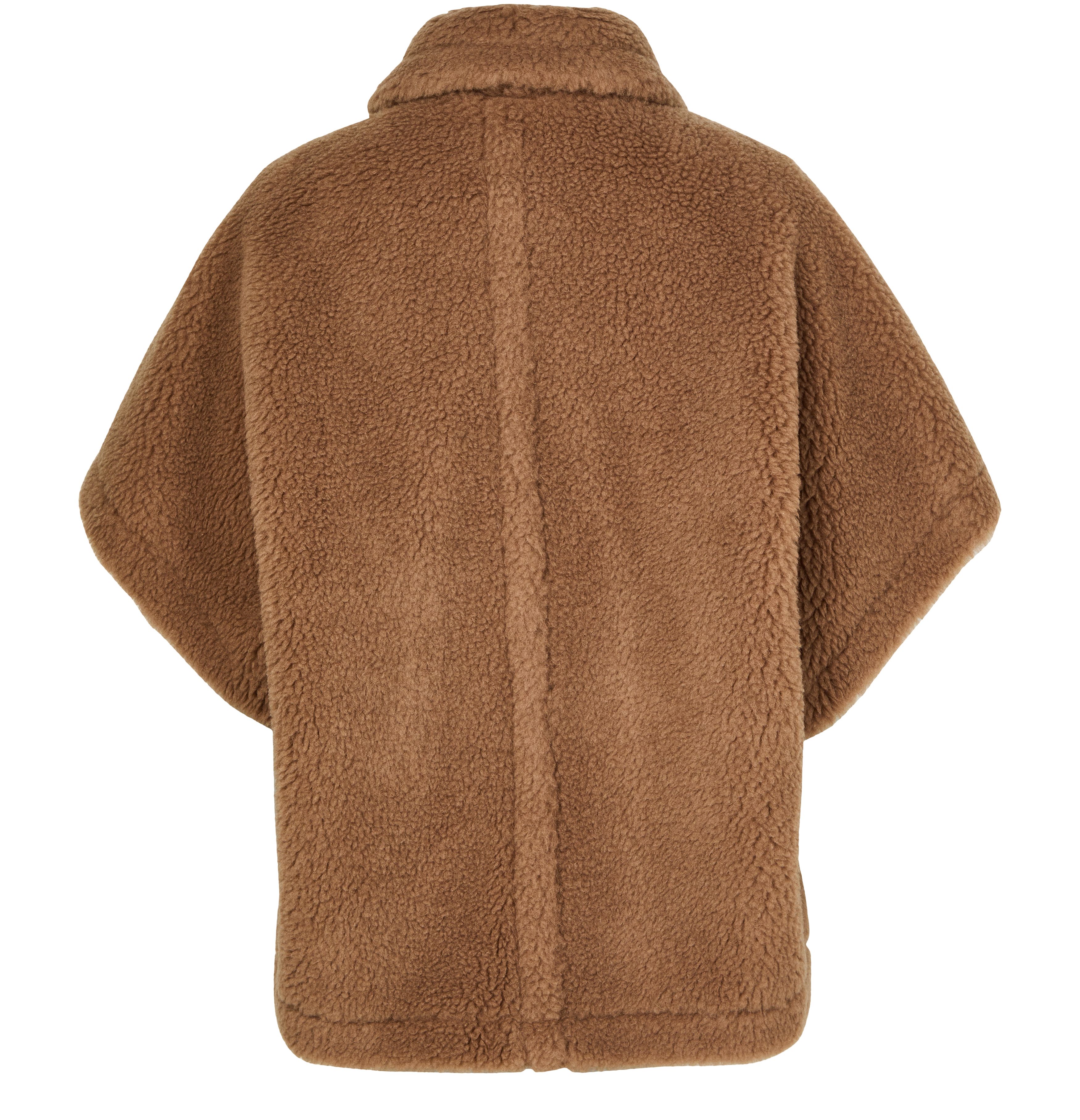 Tebe Teddy cape thumbnail 3