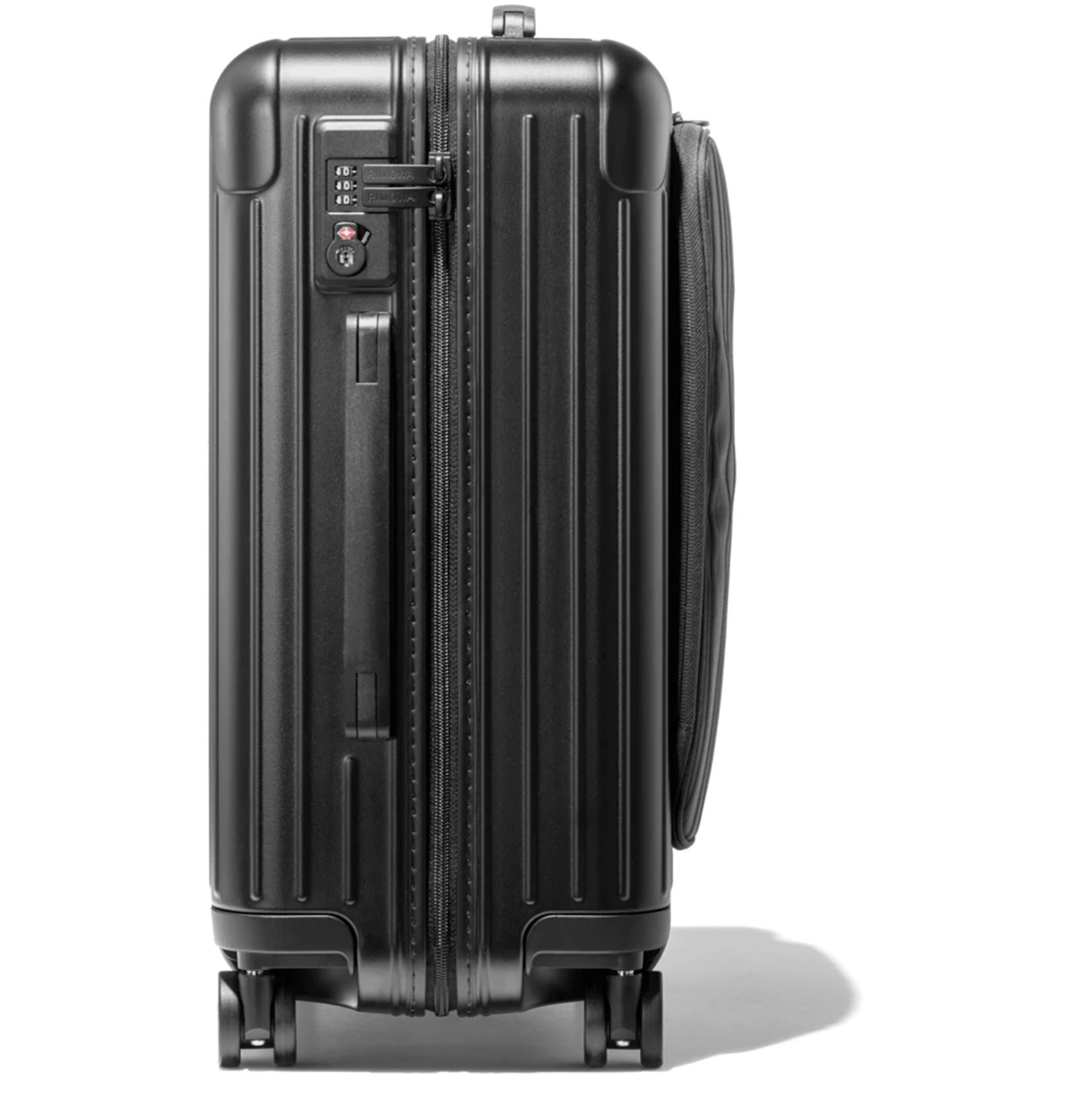 Rimowa 에센셜 슬리브 캐빈 러기지
