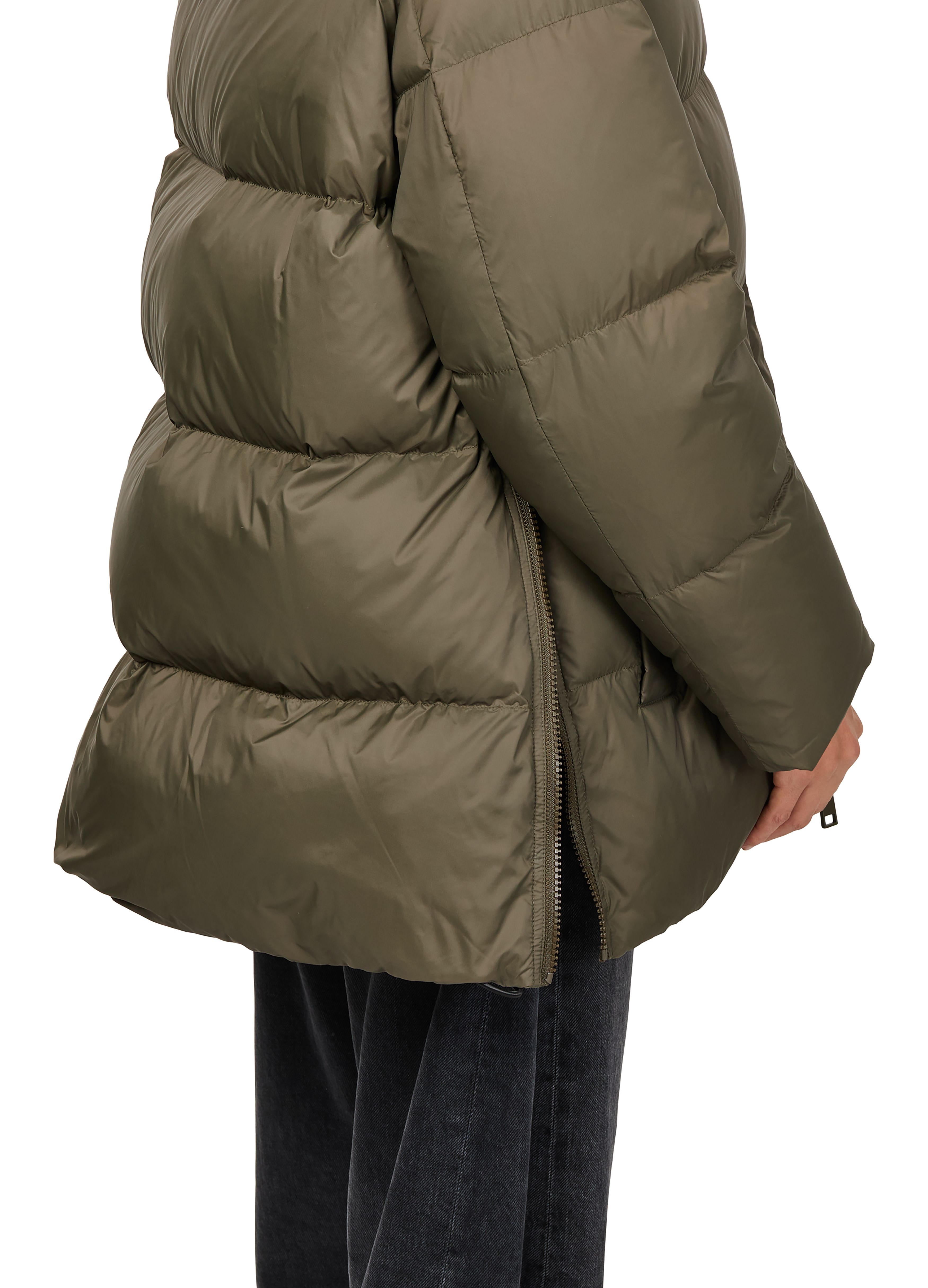 Hooded puffer jacket with a fox fur collar thumbnail 5