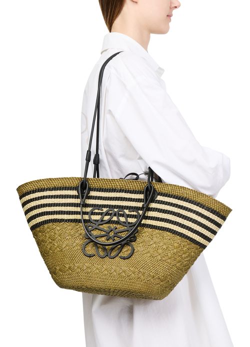 LOEWE Medium Anagram basket in iraca palm and calfskin