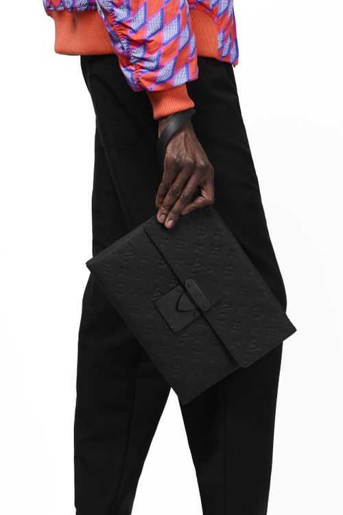 LOUIS VUITTON Pochette S-Lock
