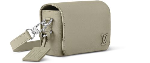 LOUIS VUITTON Fastline Wearable Geldbörse