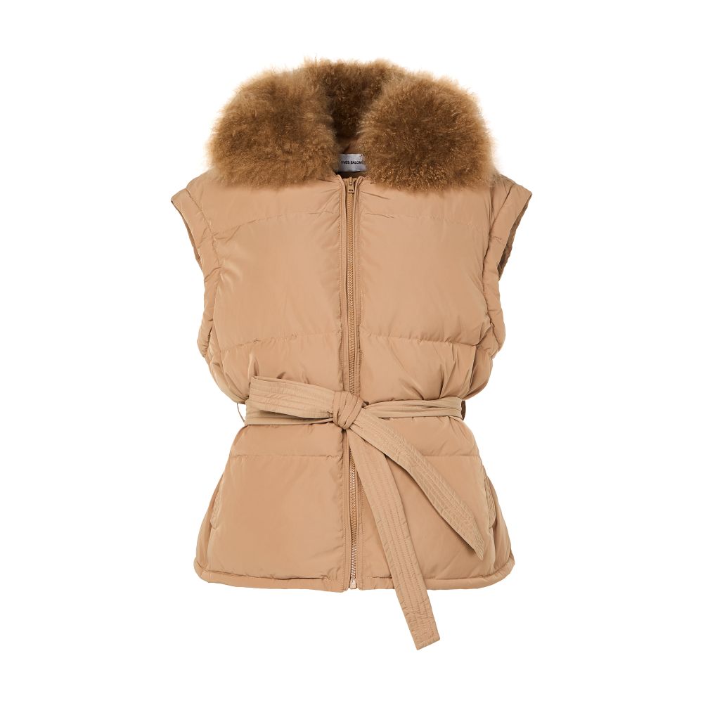 Belted hooded gilet in lambswool thumbnail 8