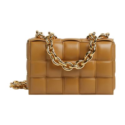 Shop Bottega Veneta Chain Cassette Bag In Caramel 20 Gold