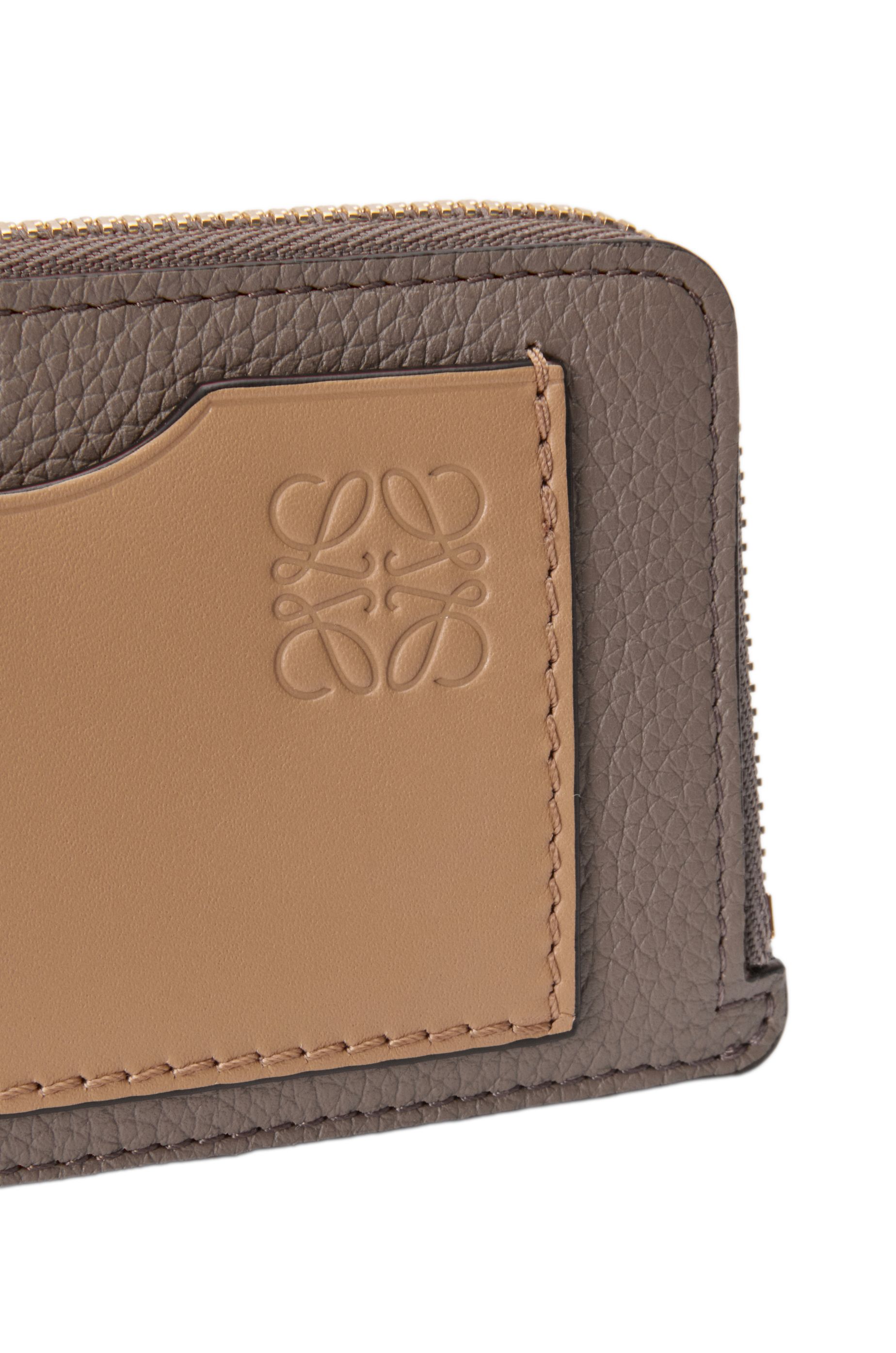 Coin cardholder in soft grained calfskin thumbnail 6