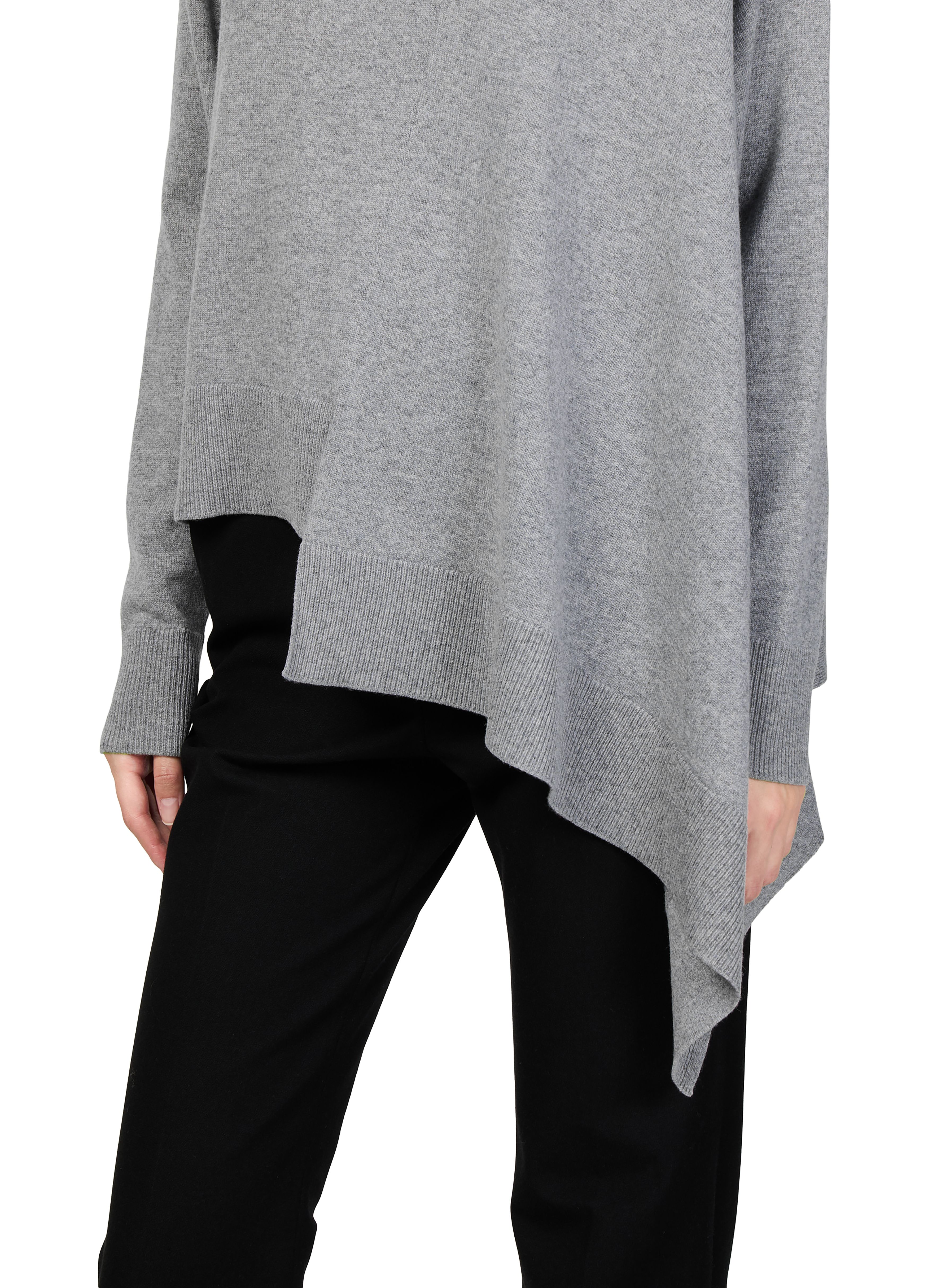 Asymmetric crewneck jumper thumbnail 4