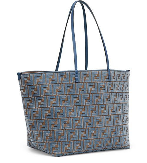 Einkaufstaschen und Tote Bags FENDI Women 24S
