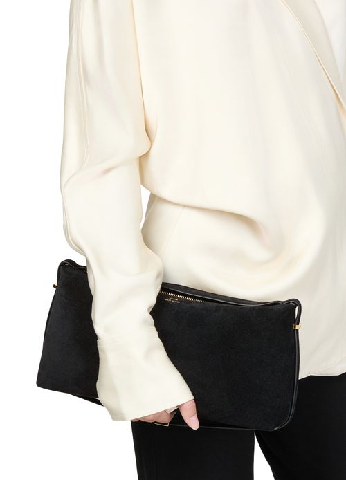 TOTEME Scoop Clutch aus Wildleder