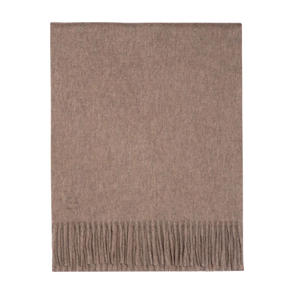Classic fringed scarf thumbnail 5