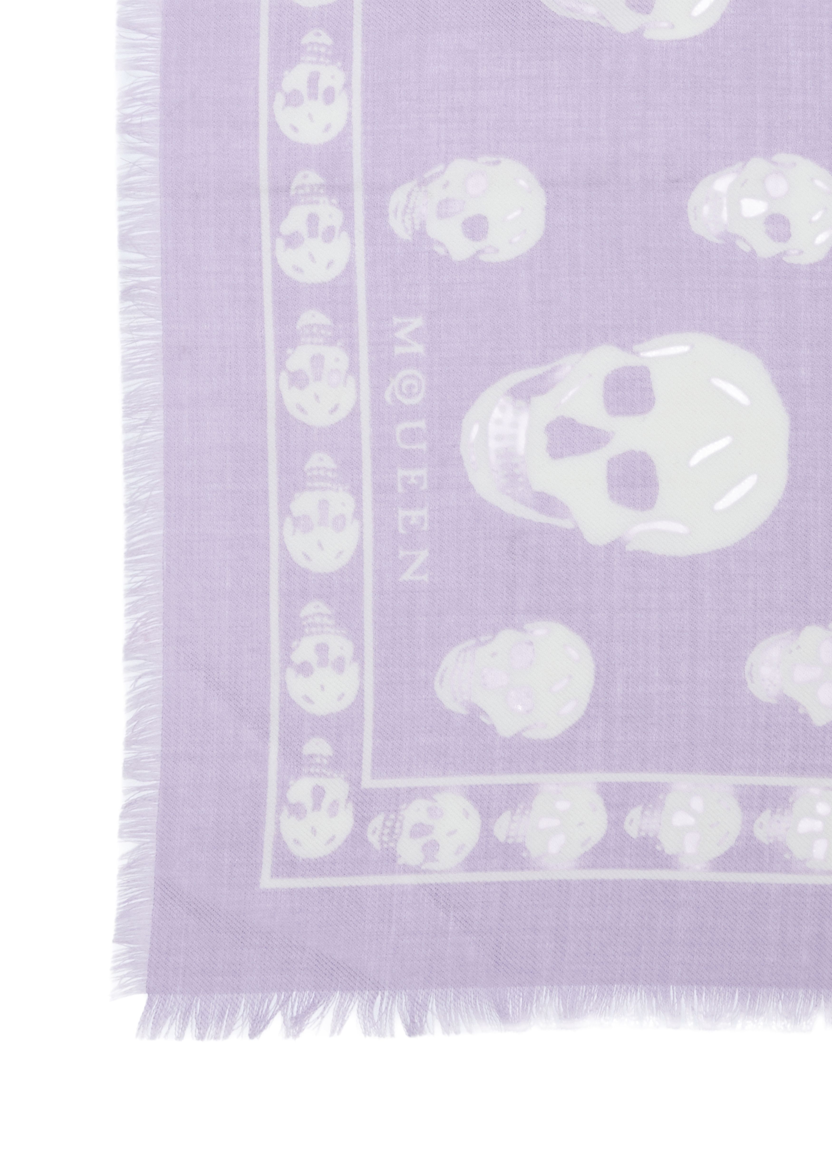 Skull scarf thumbnail 3