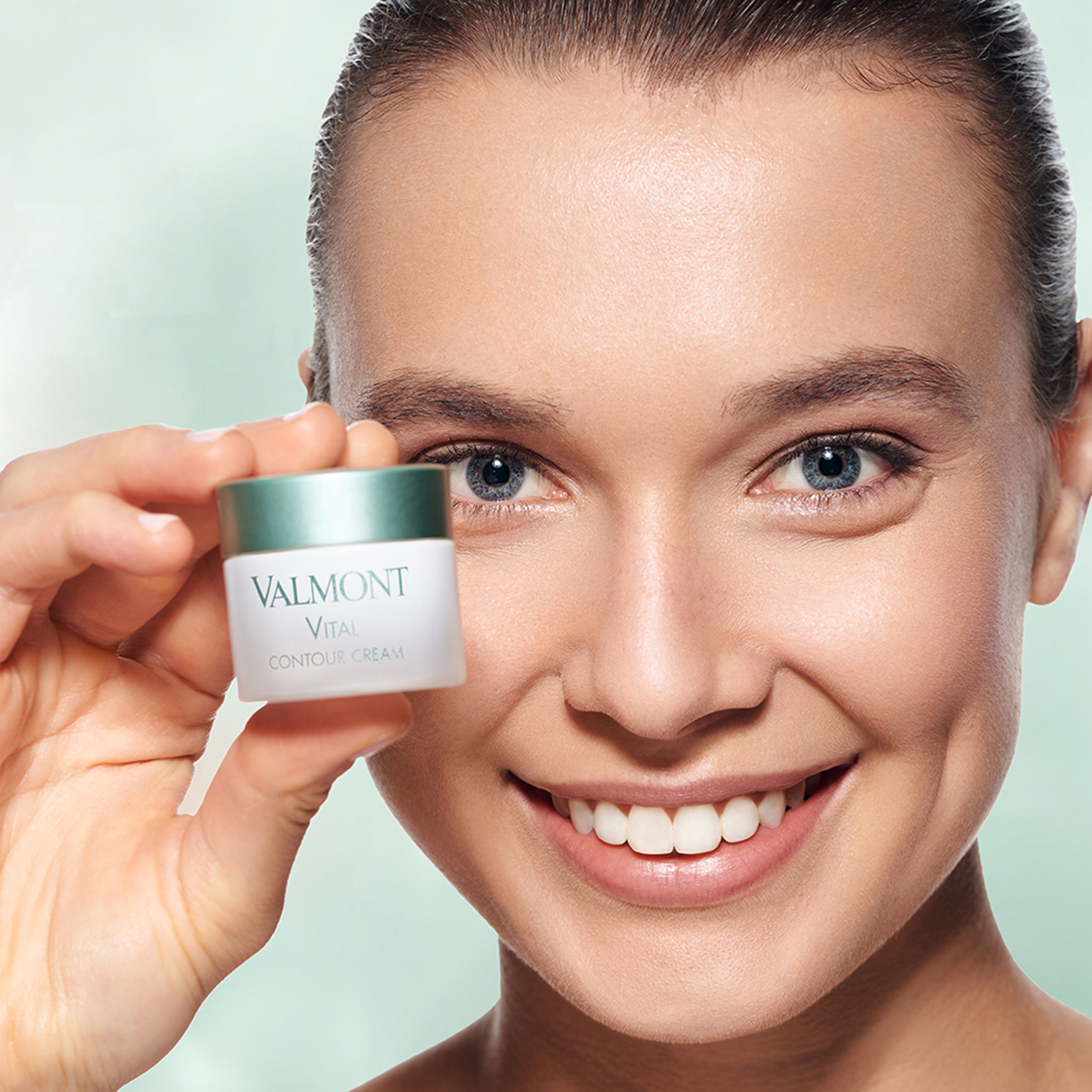 Vital contour cream 15 ml thumbnail 6