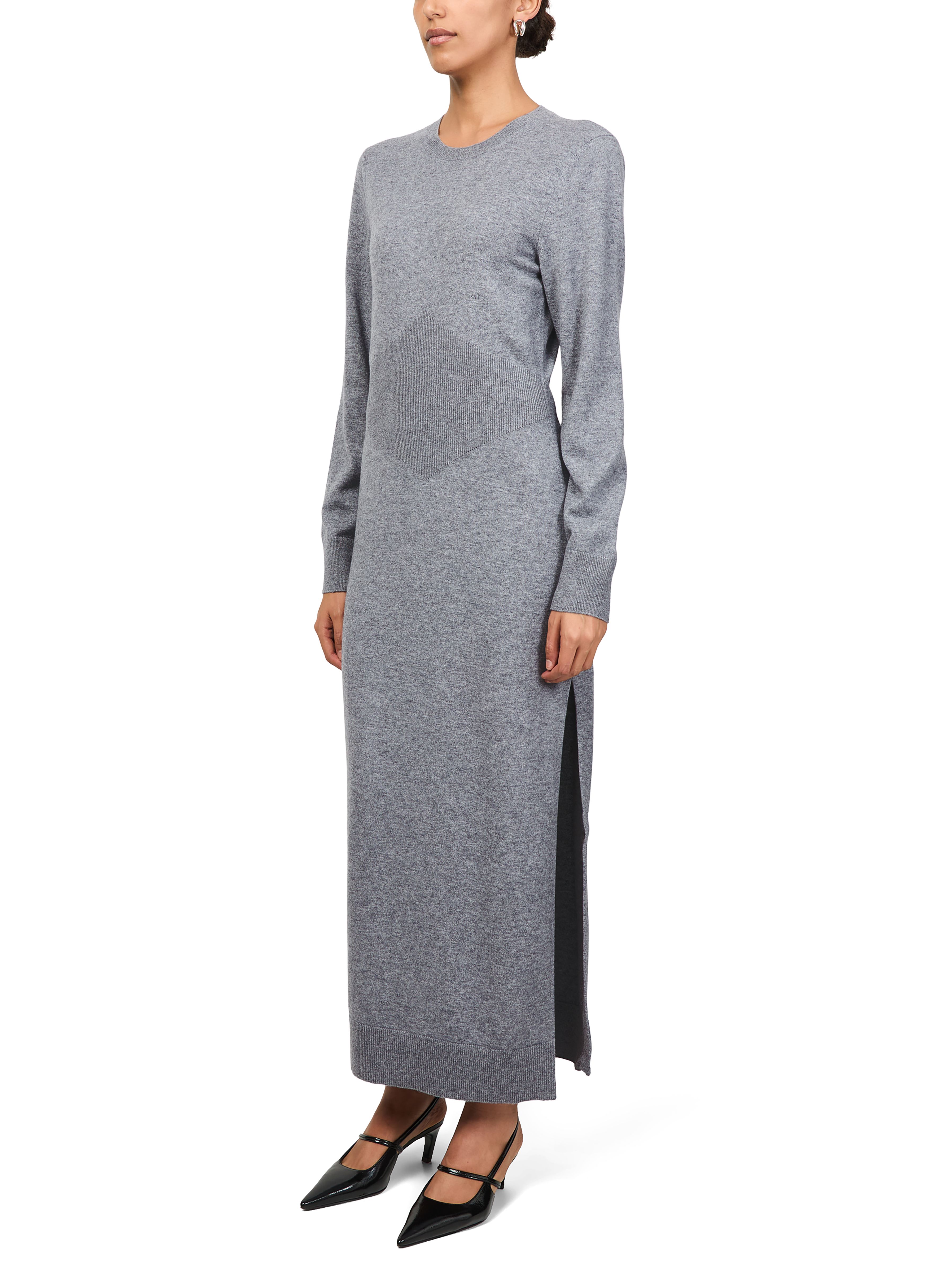 Dress in cashmere with open back thumbnail 6