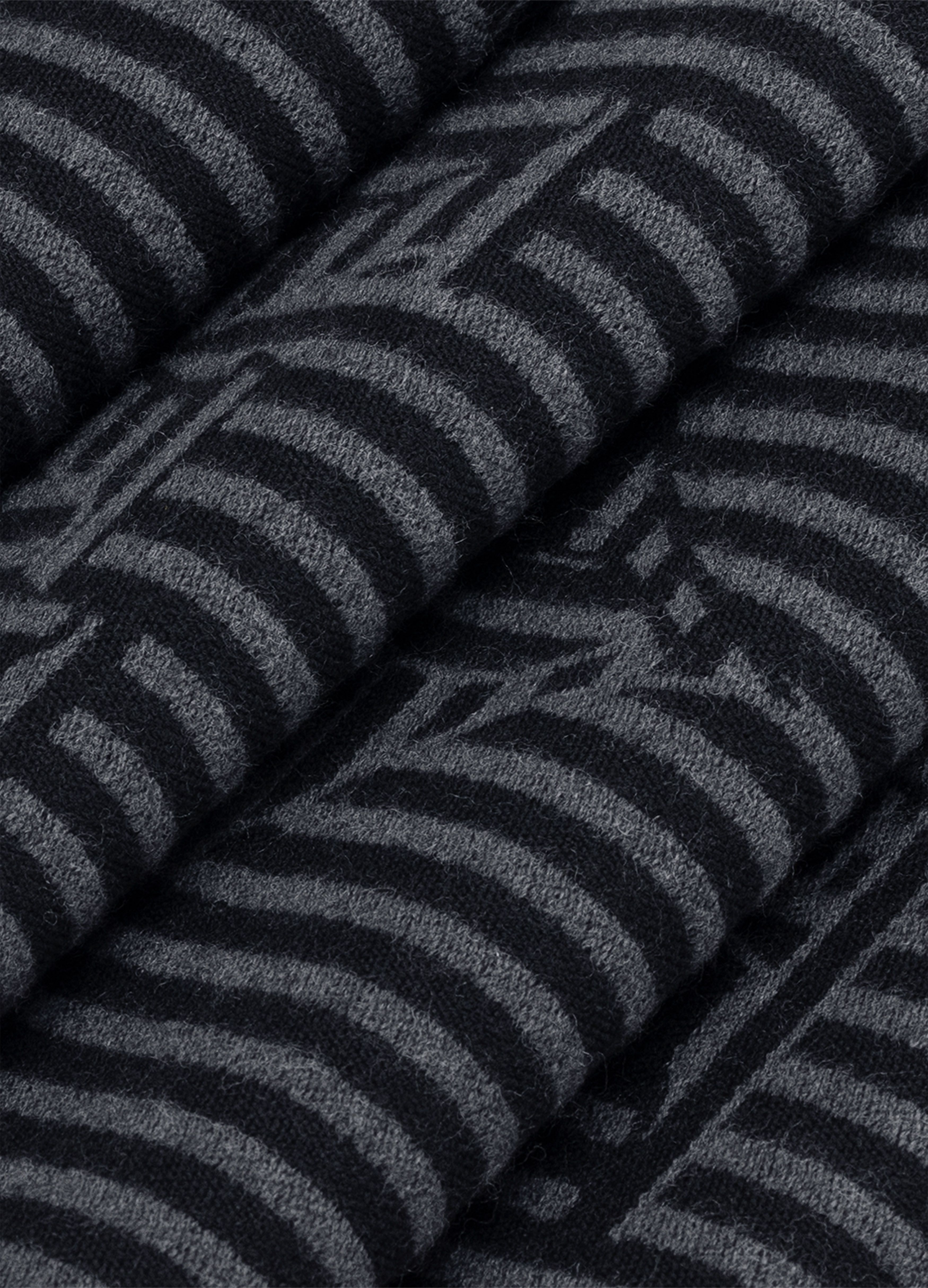 LV Harmony Scarf thumbnail 6