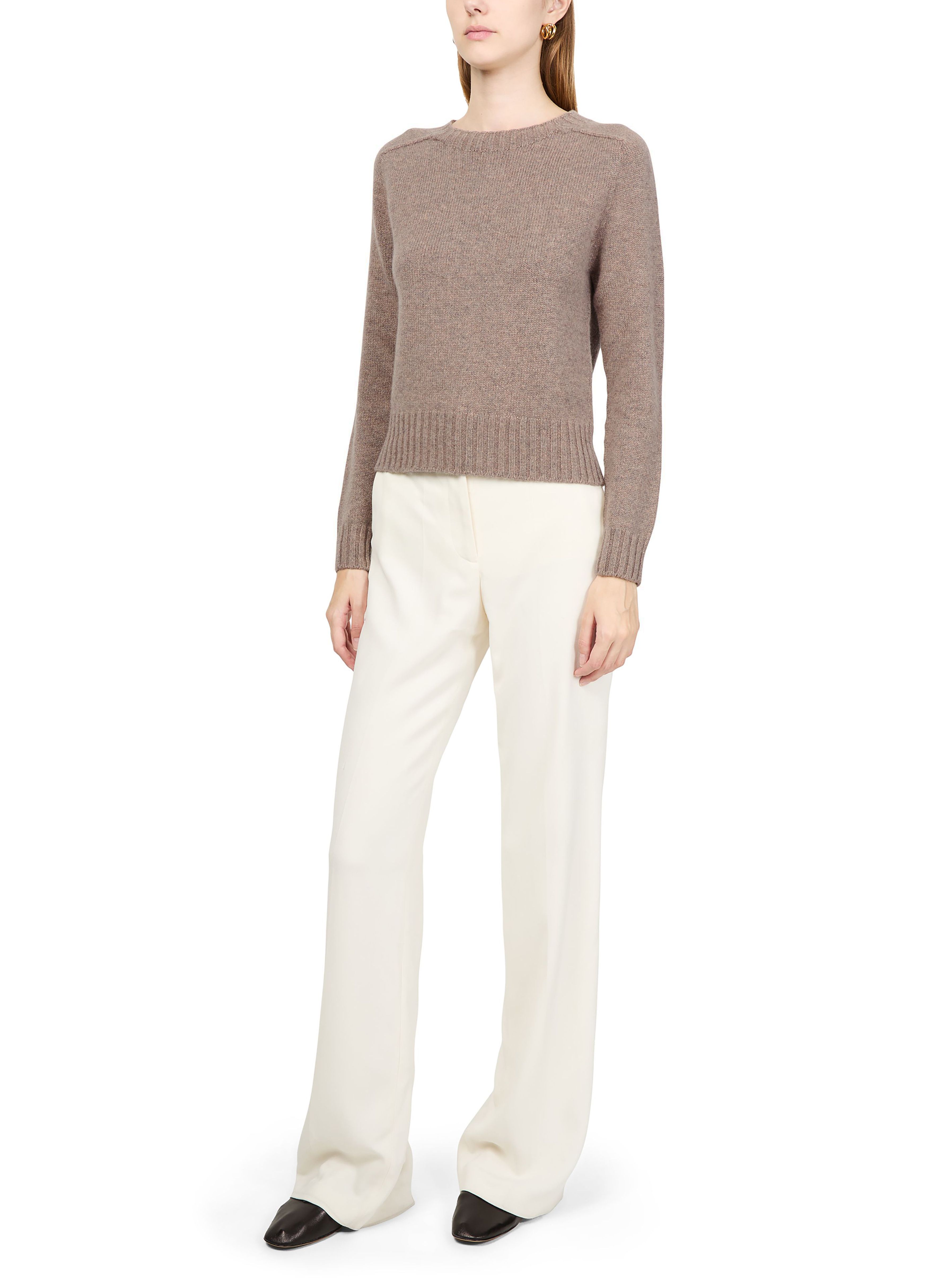 Round-neck sweater thumbnail 5