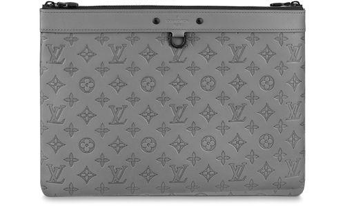LOUIS VUITTON Pochette Discovery