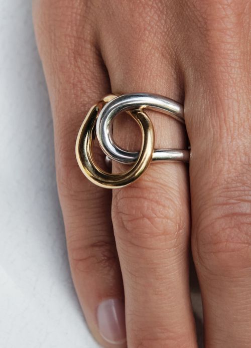 CHARLOTTE CHESNAIS Blaue ring
