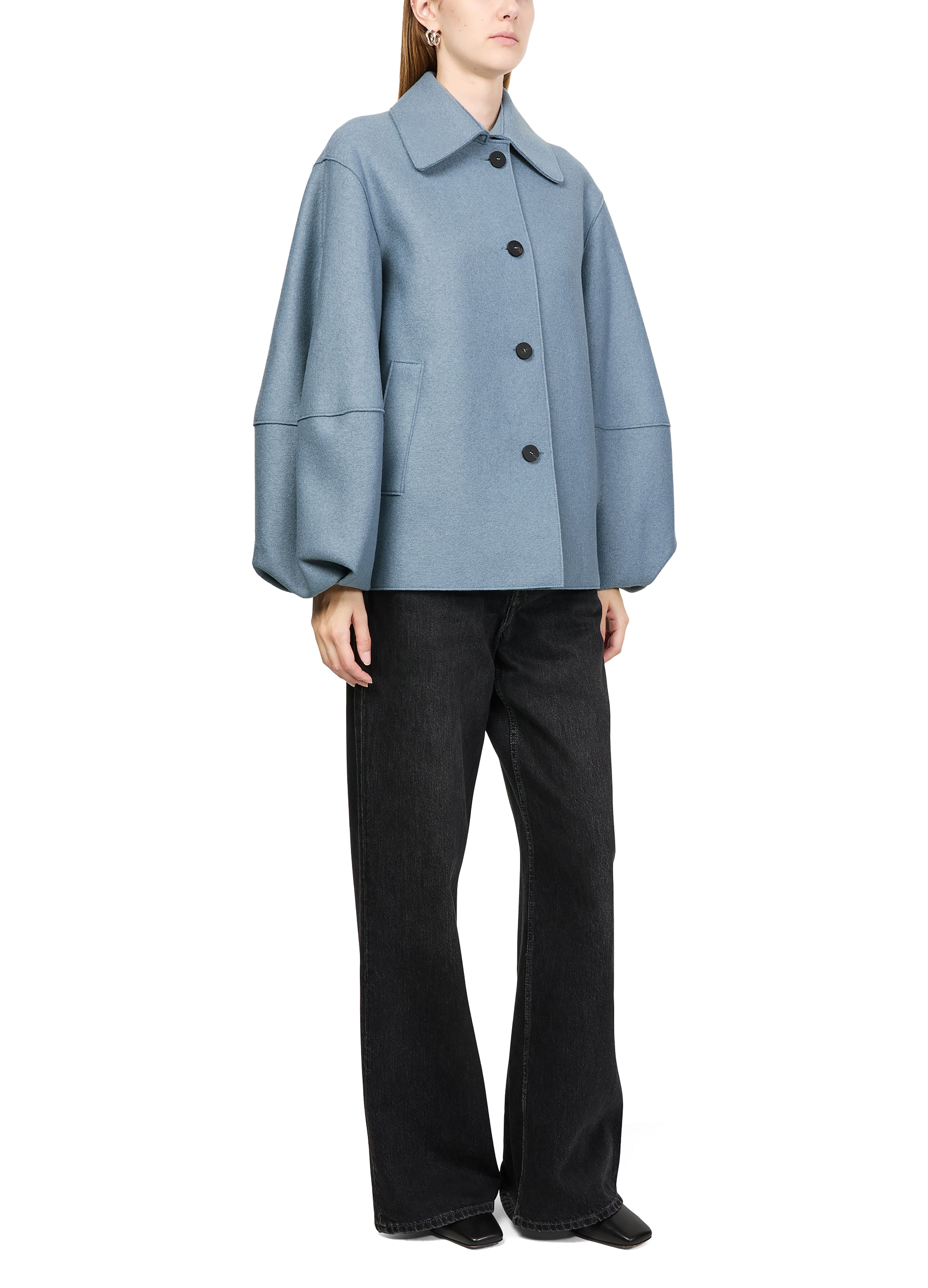 Puff-sleeved jacket in pressed wool thumbnail 6