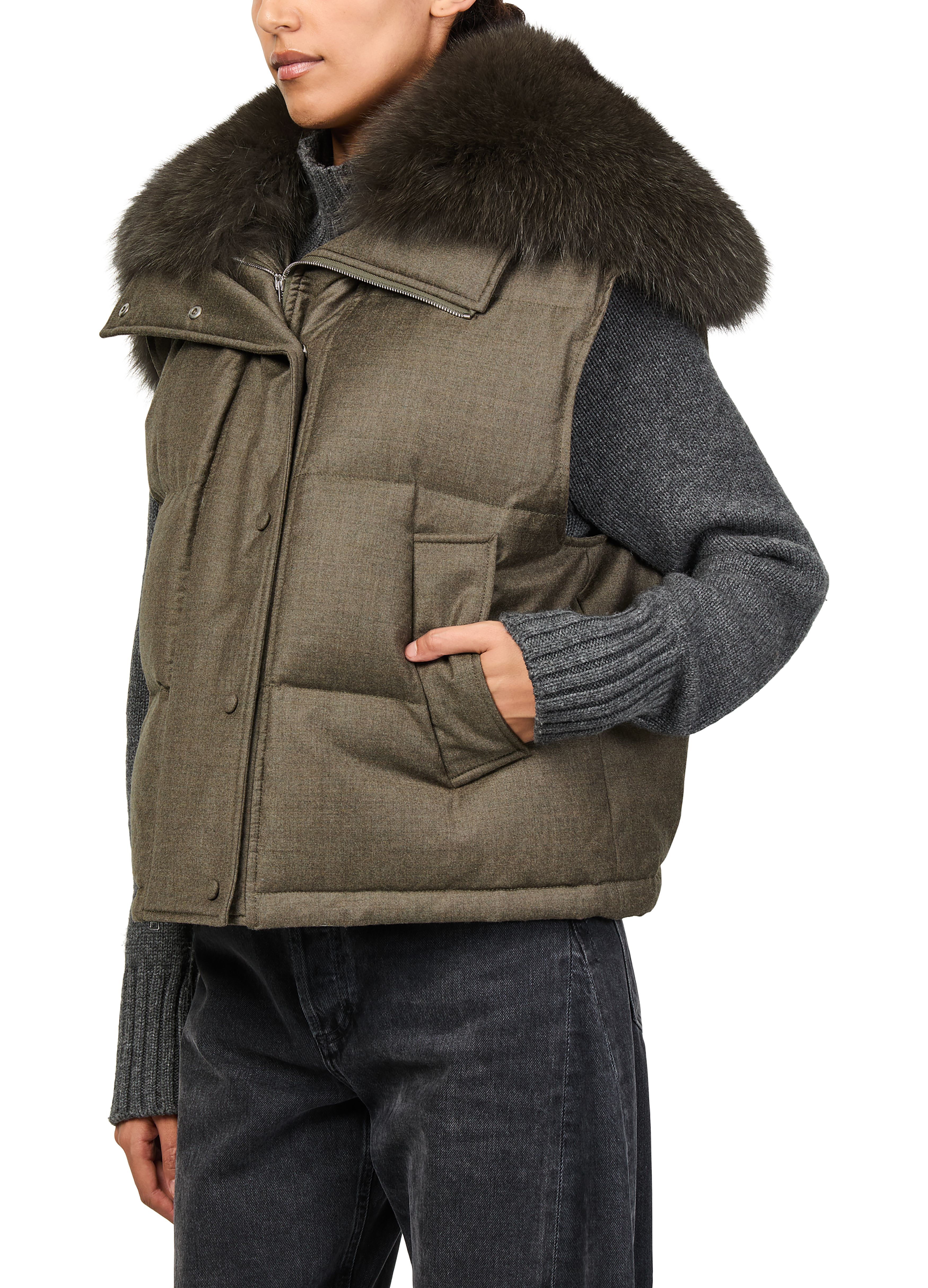 Short fox fur gilet 4
