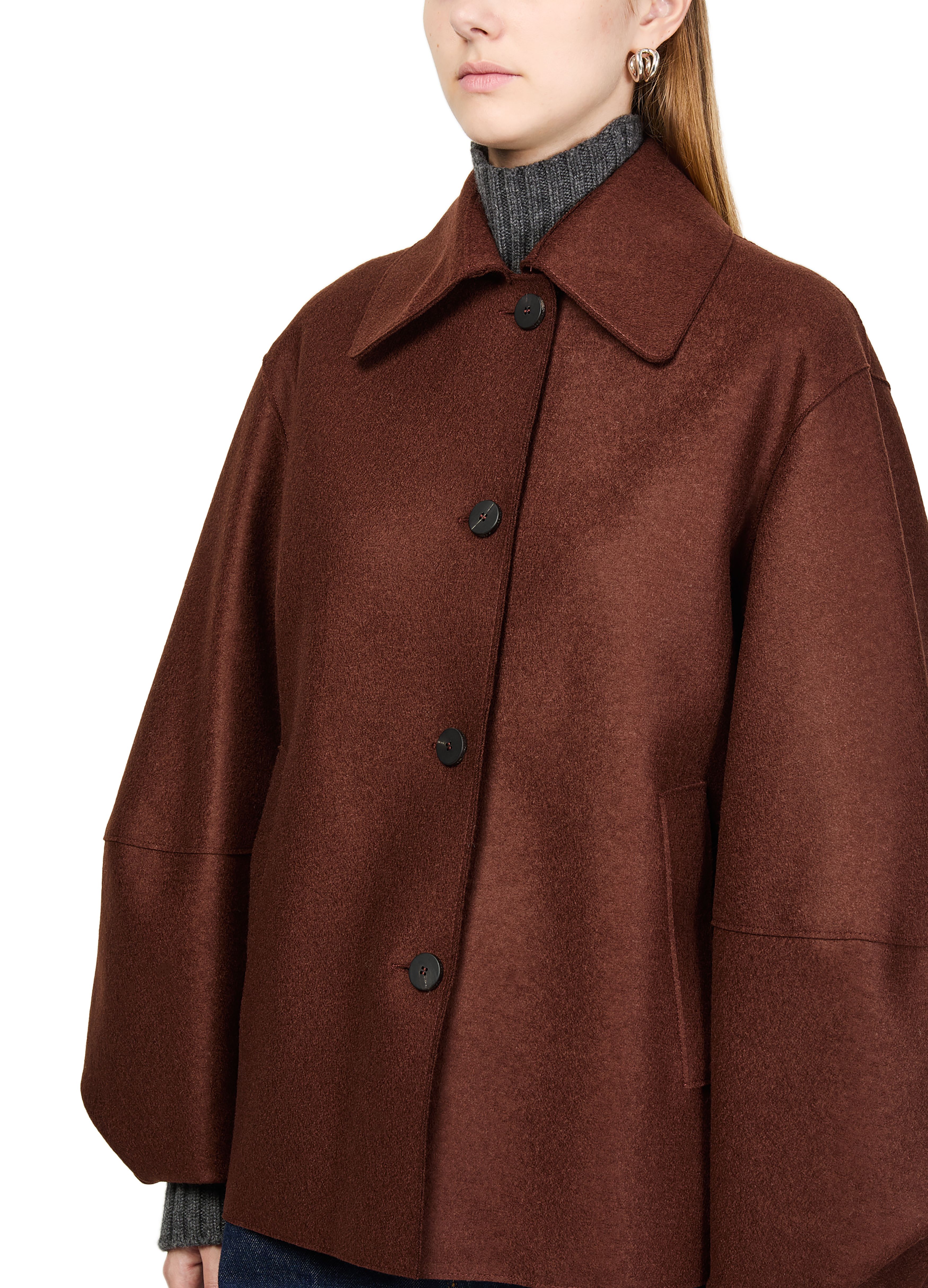 Puff-sleeved jacket in pressed wool thumbnail 4