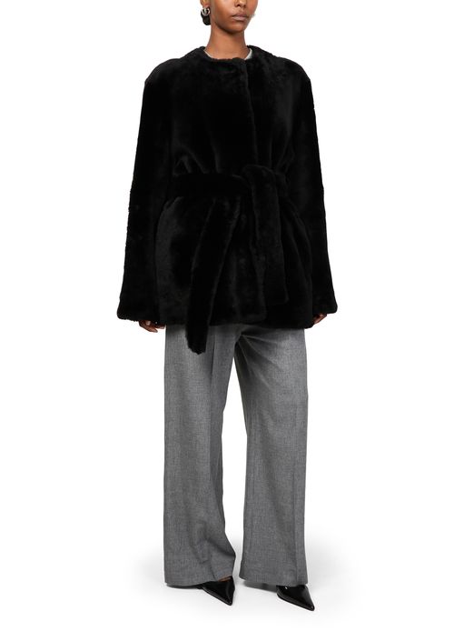 TOTEME Jacke aus weichem Lammfell