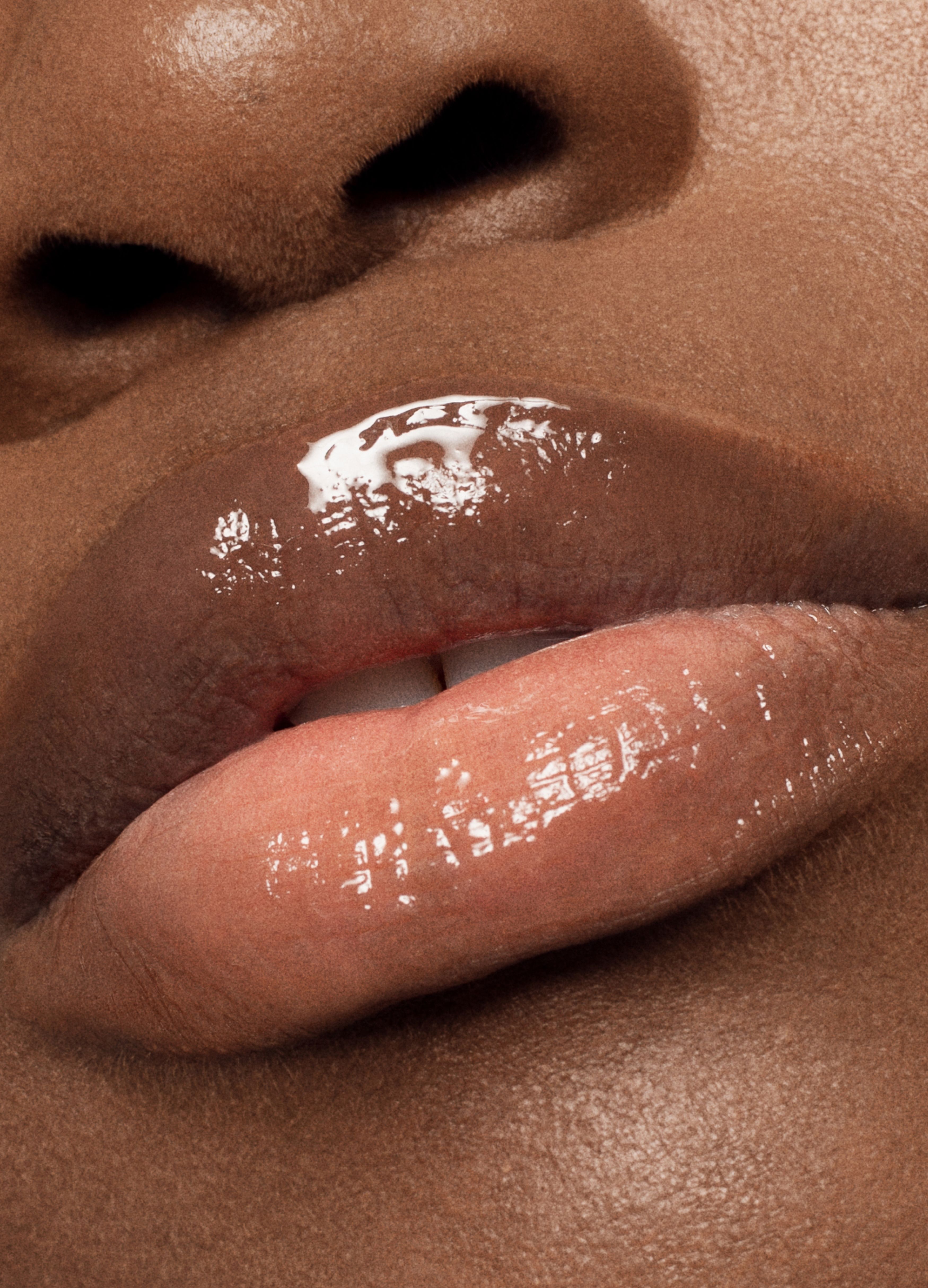 Liquid Lipstick Vinyl Fantôme 301 thumbnail 8