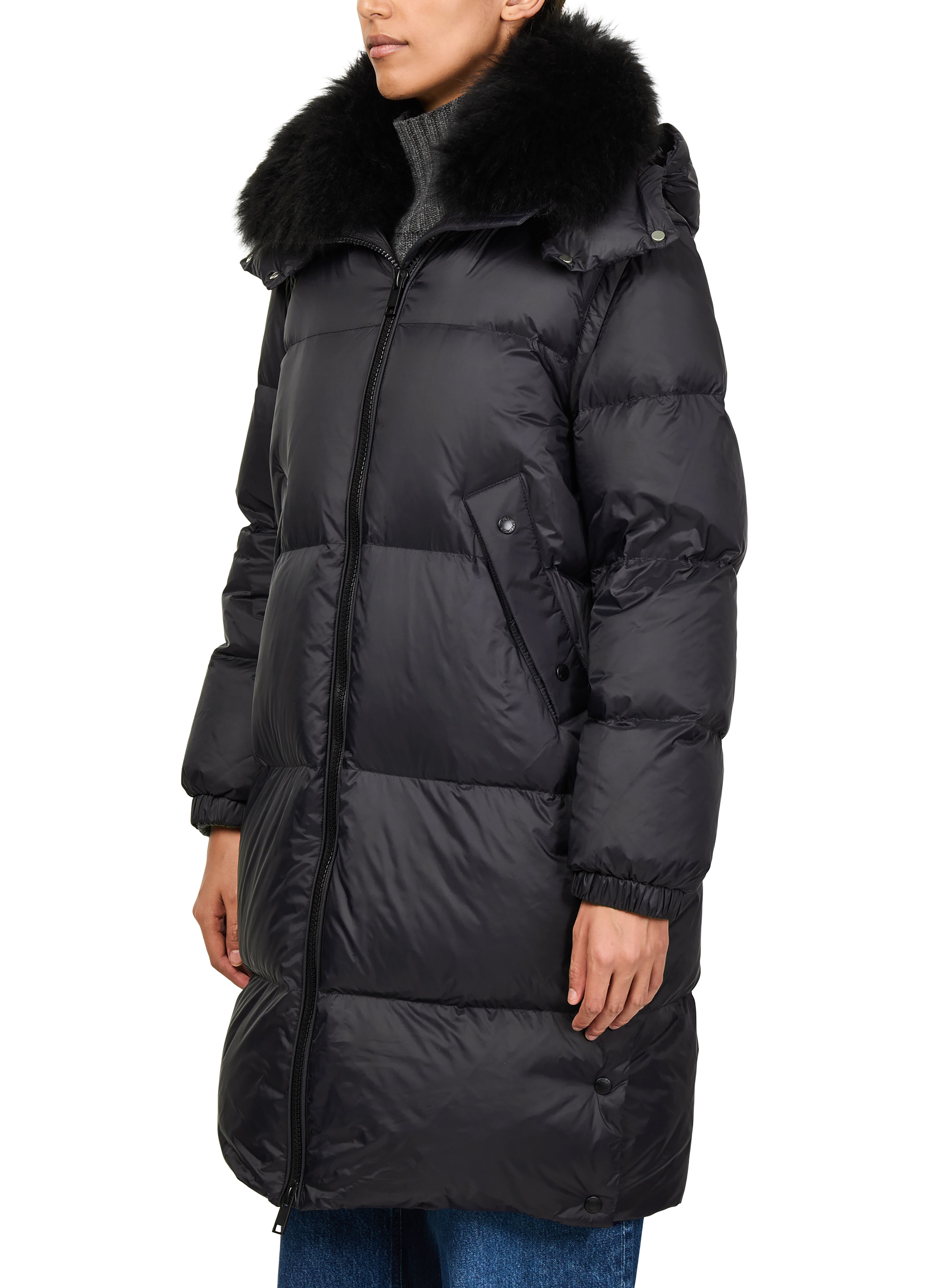Hooded maxi puffer jacket with a lambswool collar thumbnail 4