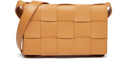 BOTTEGA VENETA 카세트 백