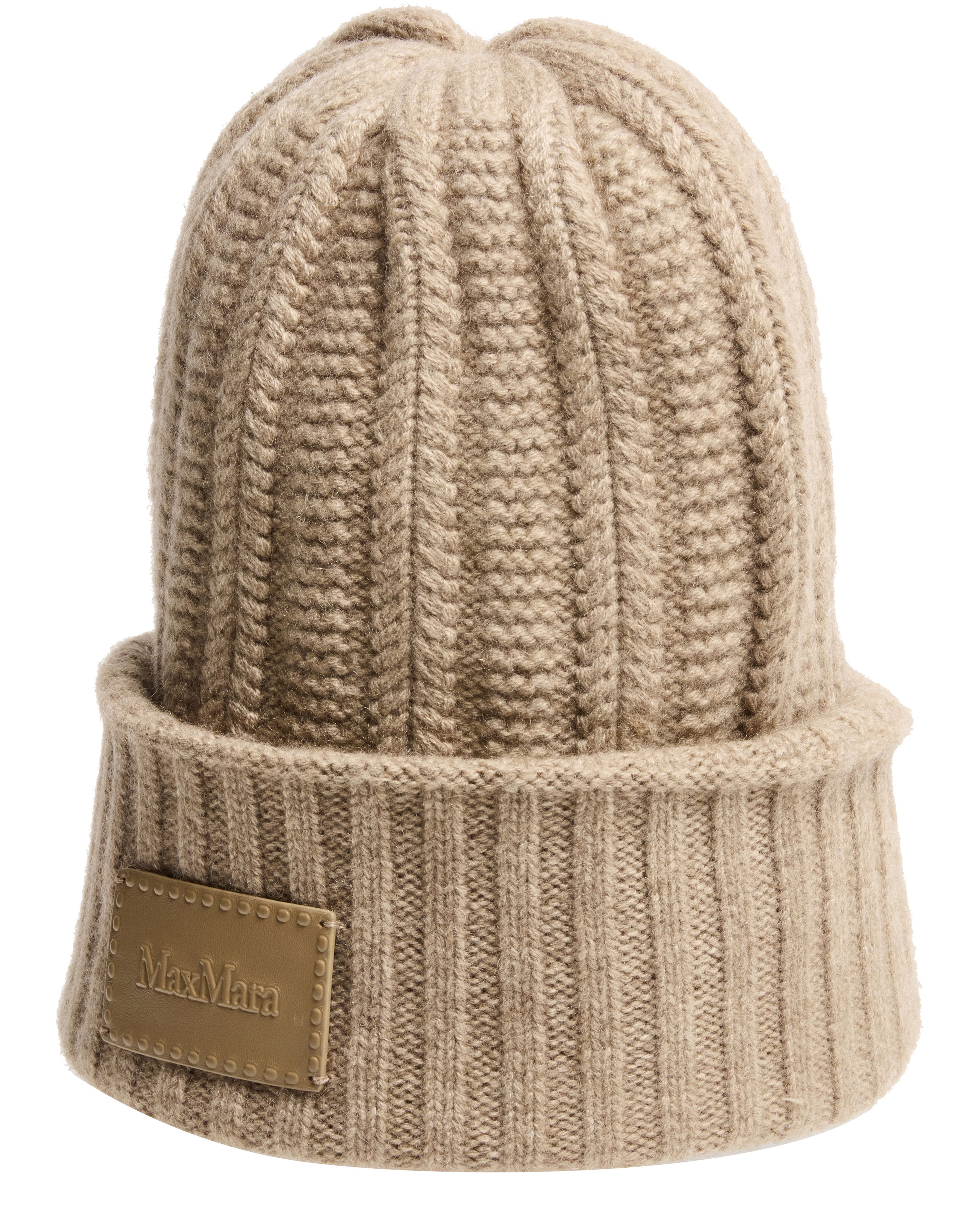 Macbeth beanie thumbnail 3