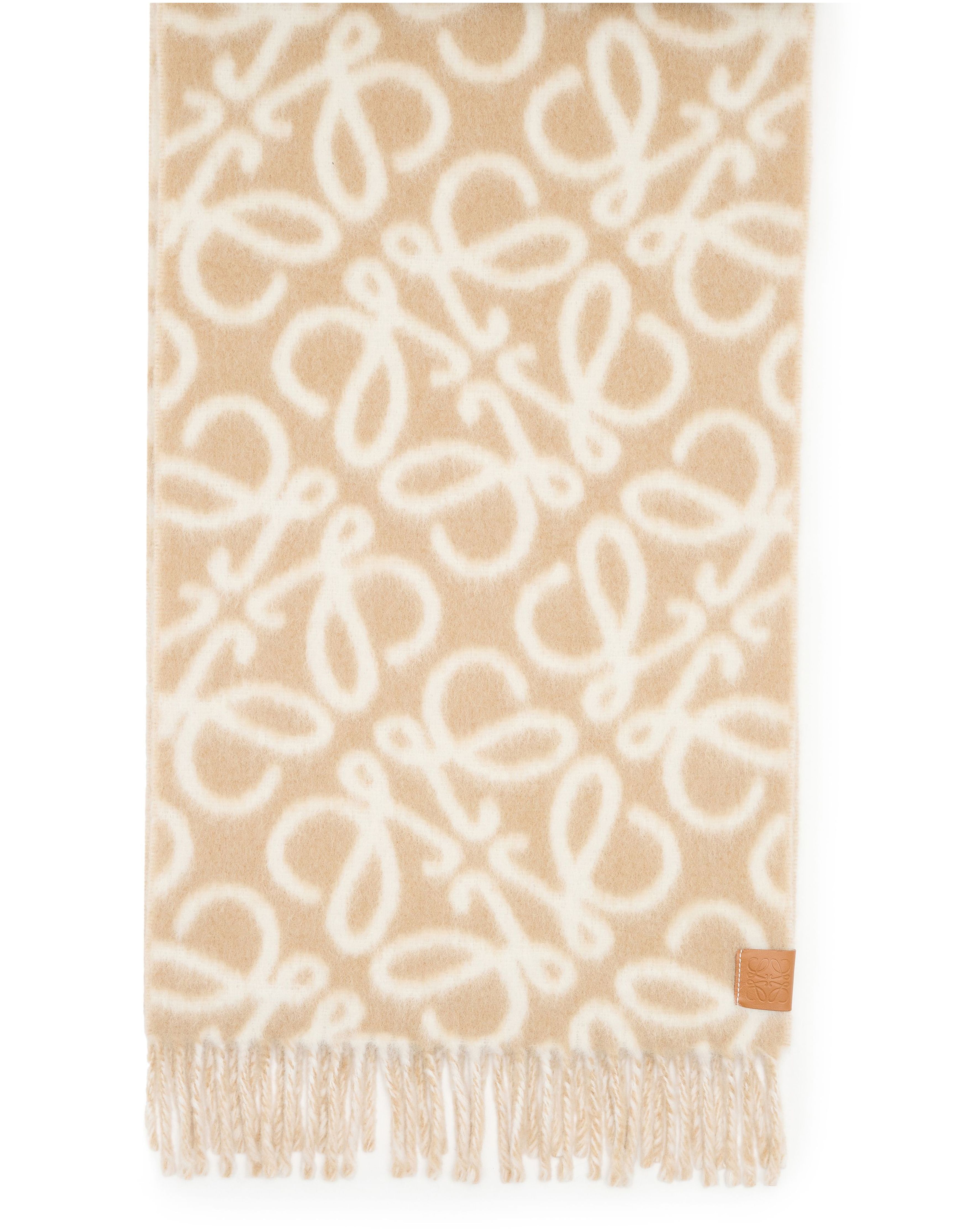 Anagram scarf in alpaca and wool blend