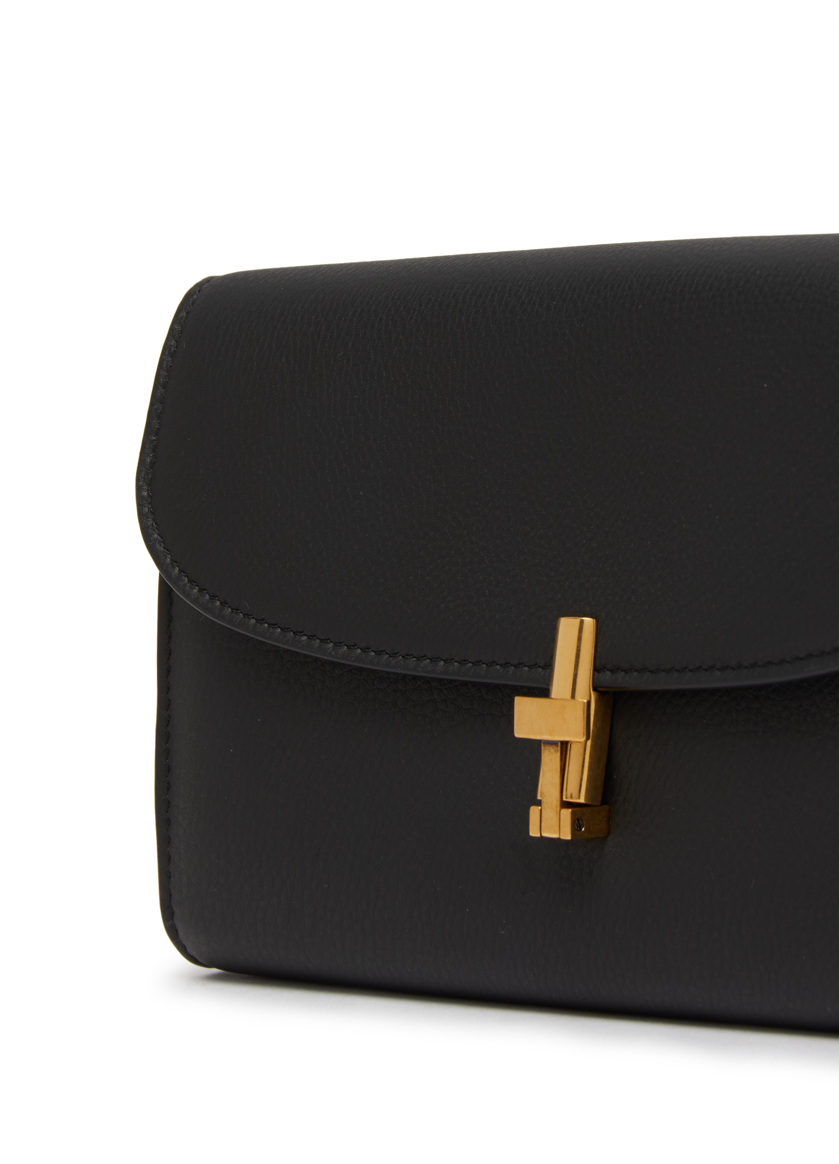 Sofia wallet thumbnail 6