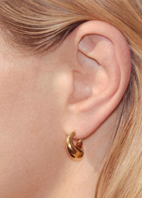CHARLOTTE CHESNAIS Lips earrings
