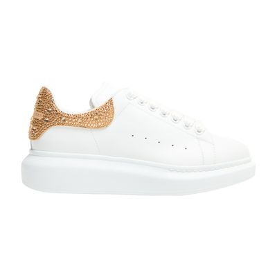Oversized sneakers