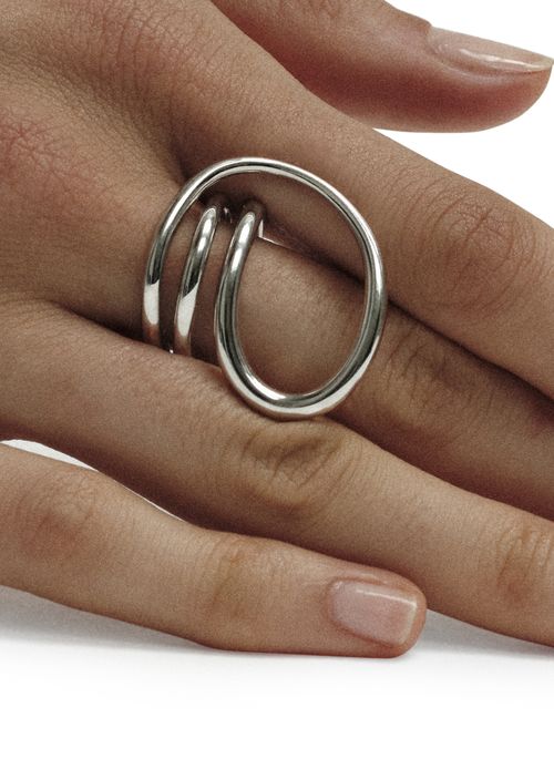 CHARLOTTE CHESNAIS Round Trip ring