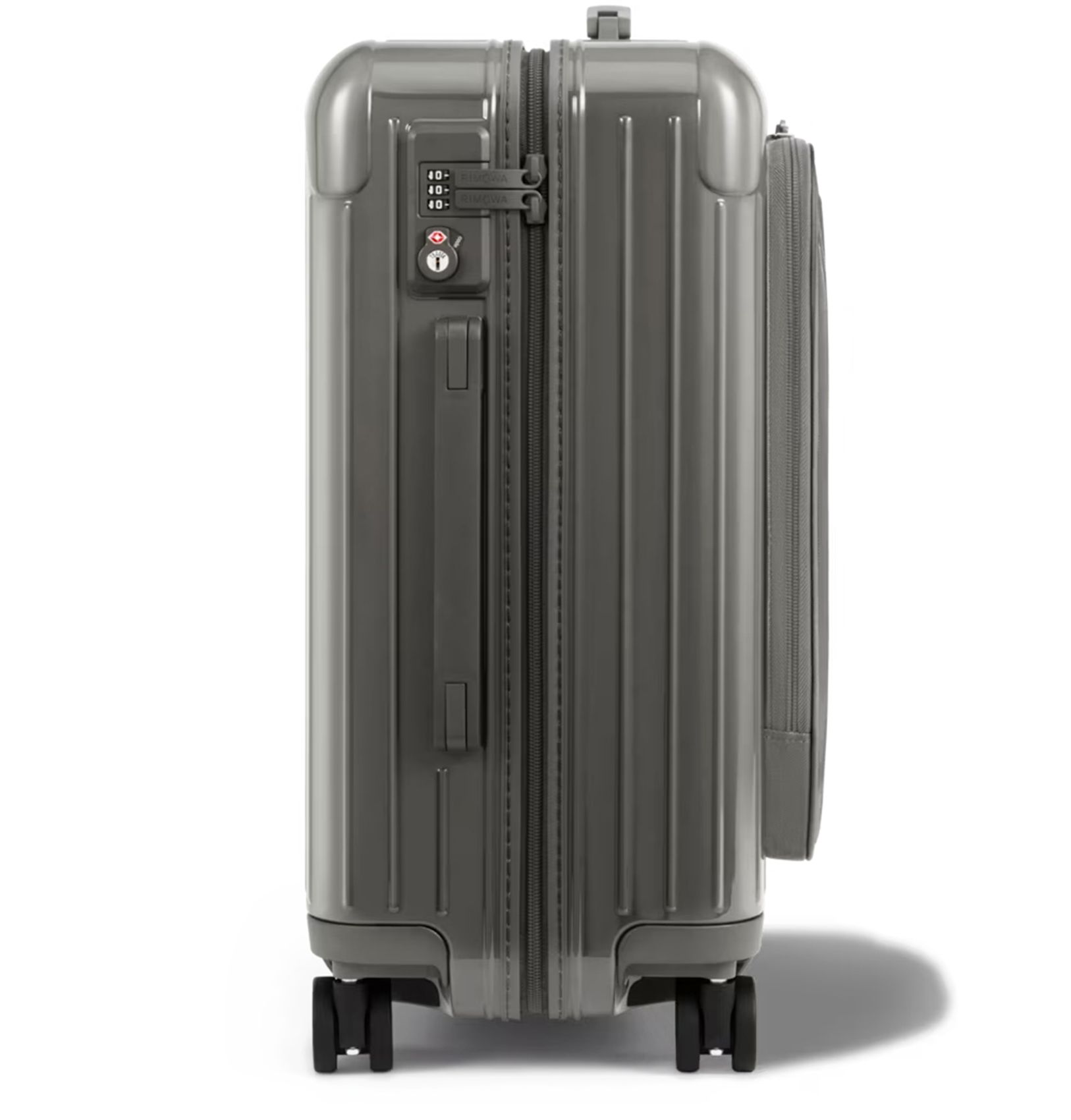 Rimowa 에센셜 슬리브 캐빈 캐리어