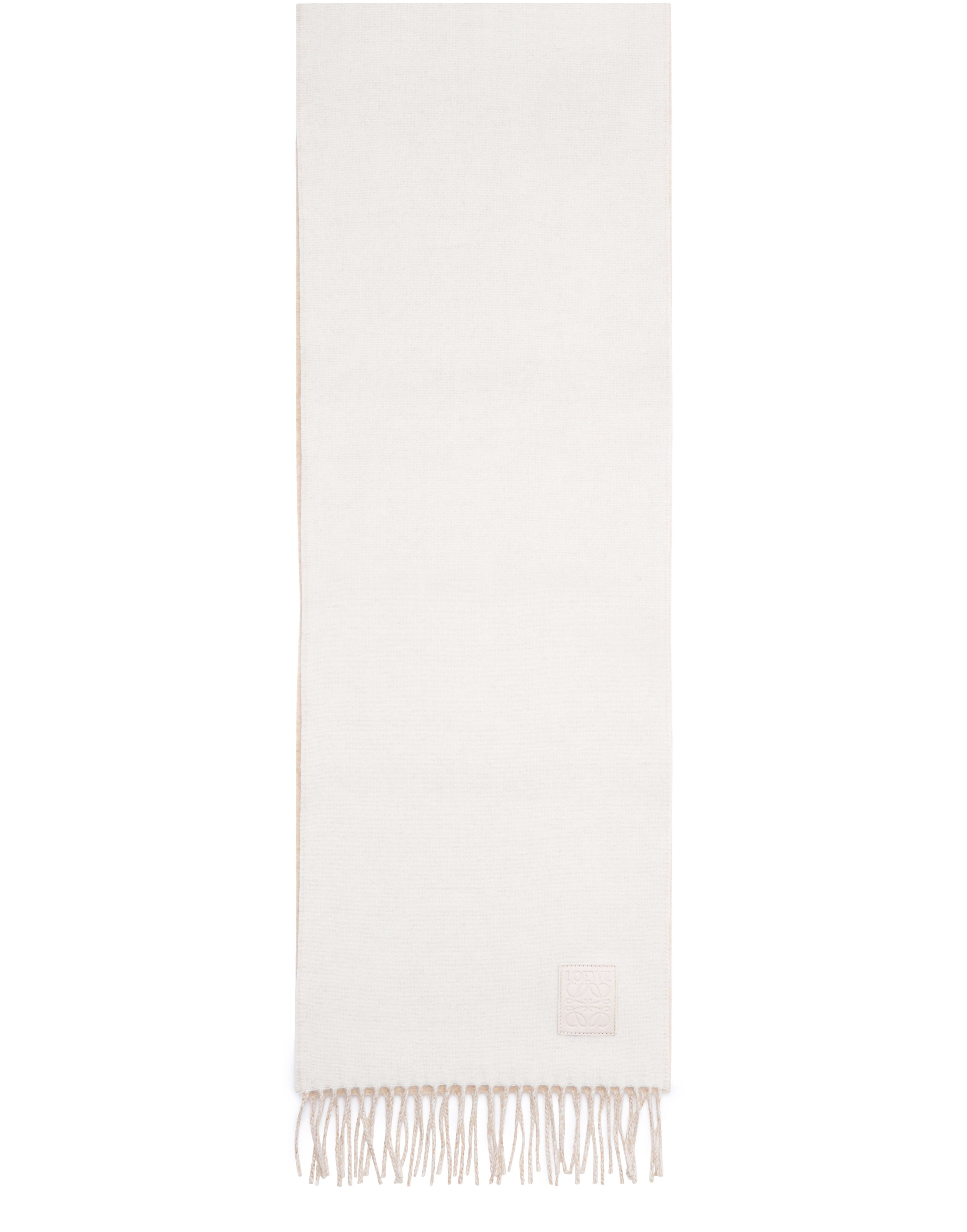 Scarf in wool and cashmere