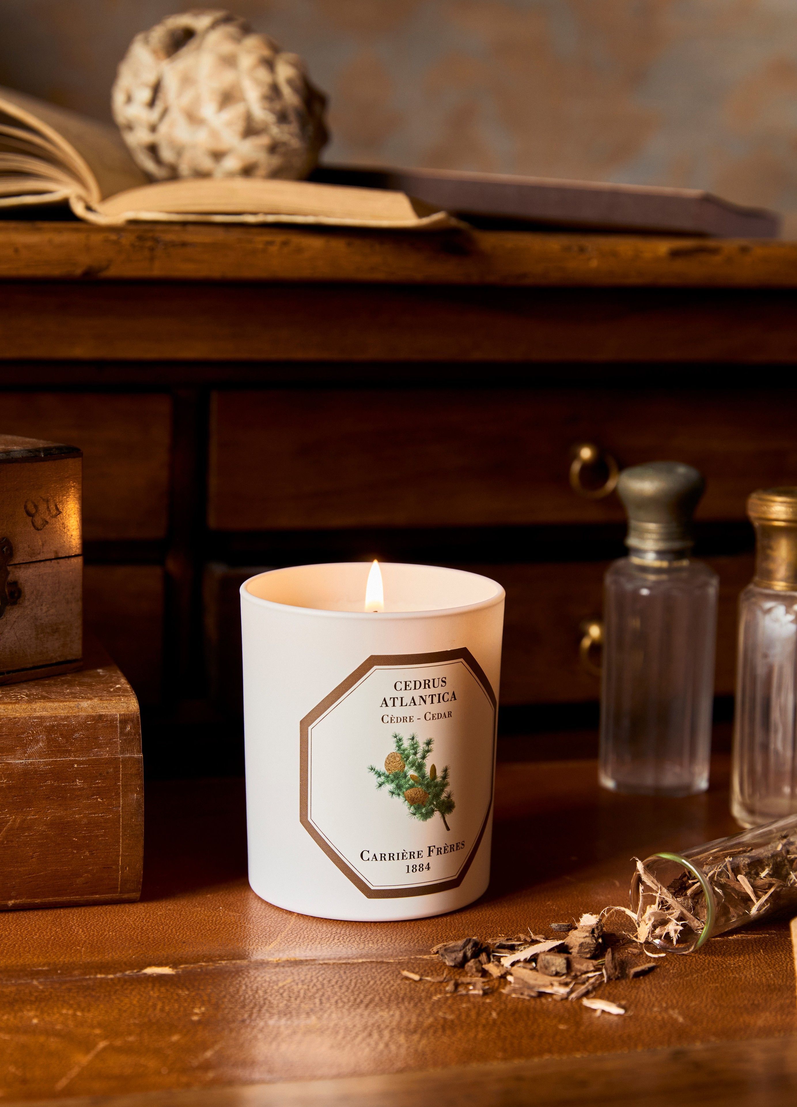 Scented Candle Cedar - Cedrus Atlantica 185 g thumbnail 3