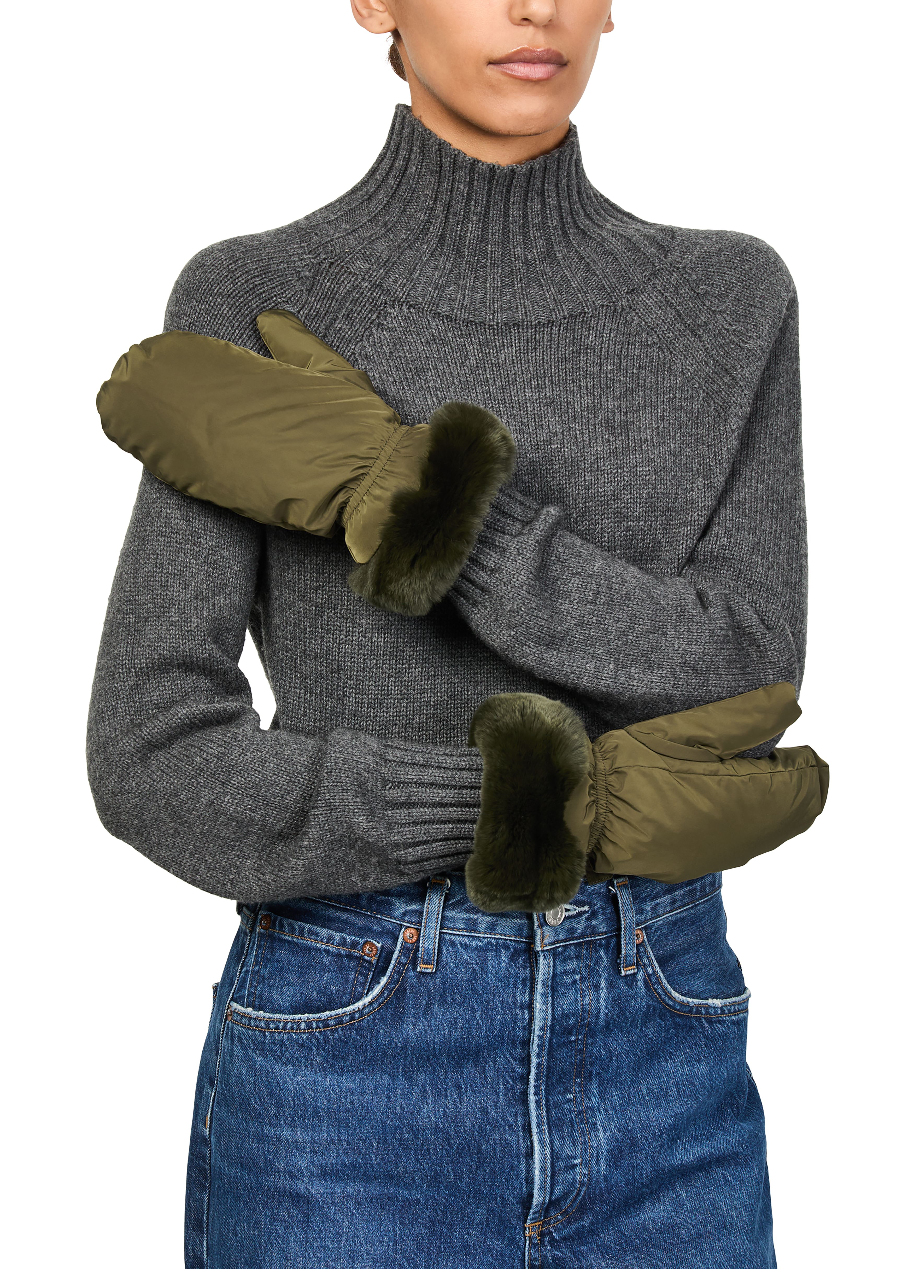Puffer jacket with a fox fur collar thumbnail 6