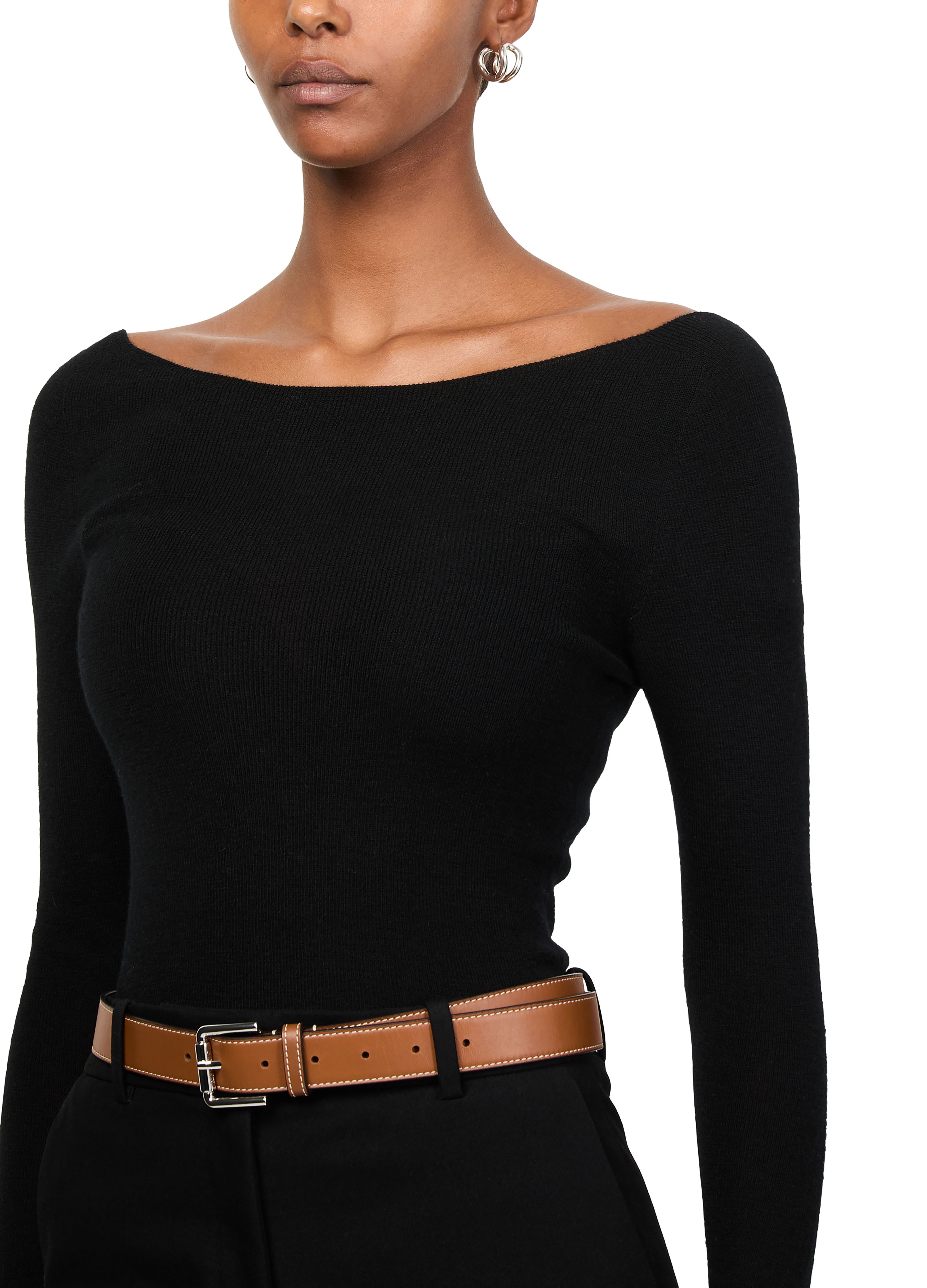 Low back sweater thumbnail 3