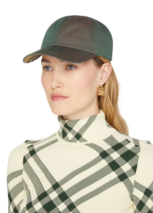 BURBERRY Check cap