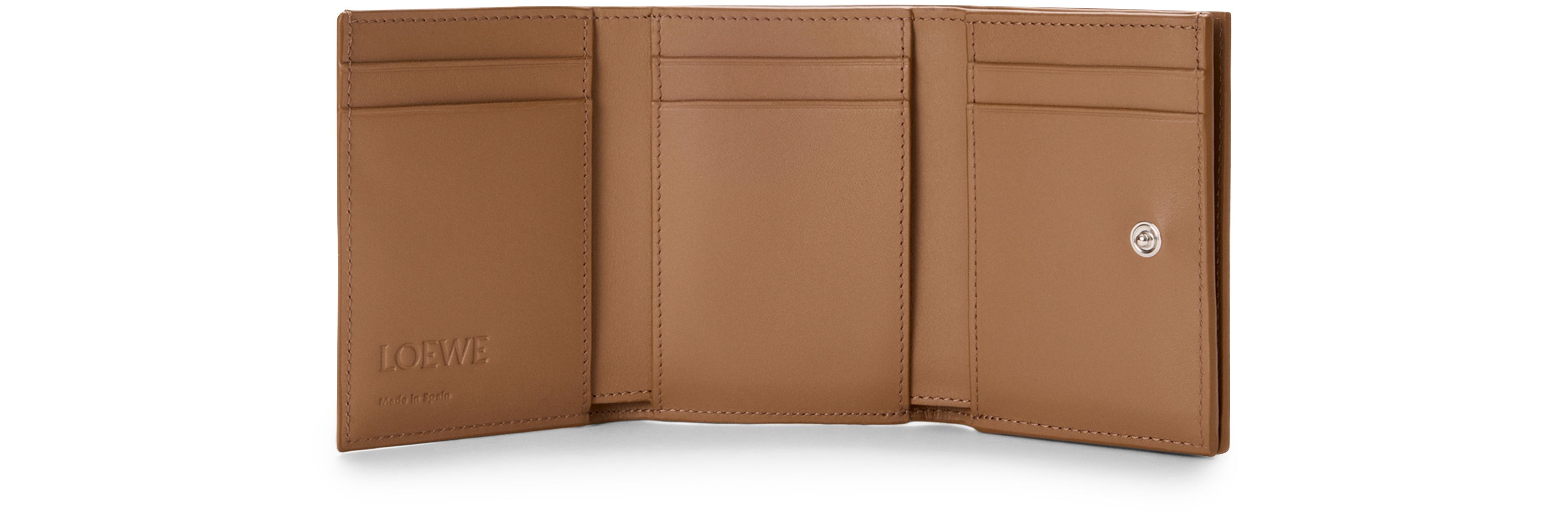 Cats trifold wallet in classic calfskin thumbnail 5