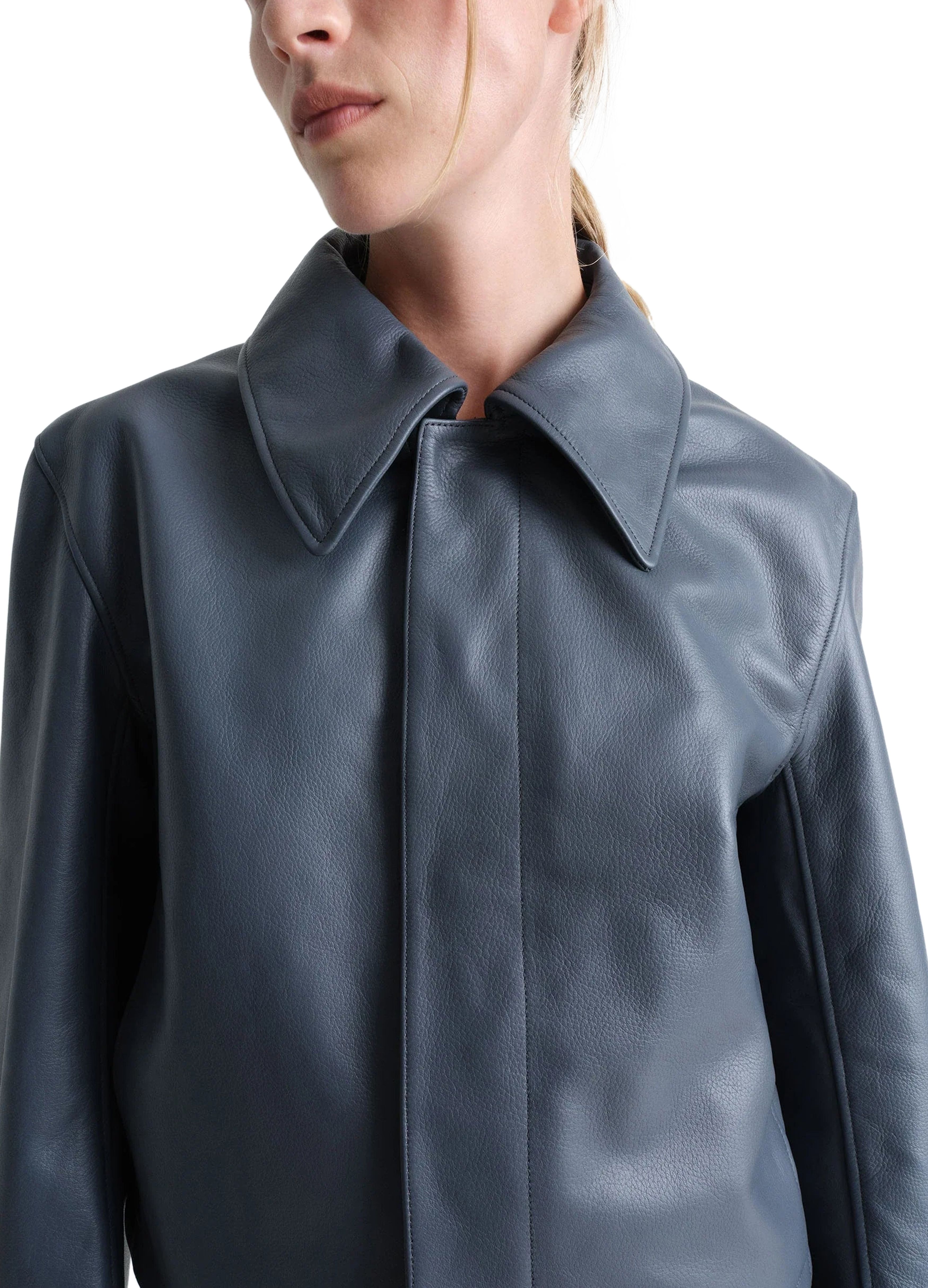 Square cropped jacket thumbnail 4