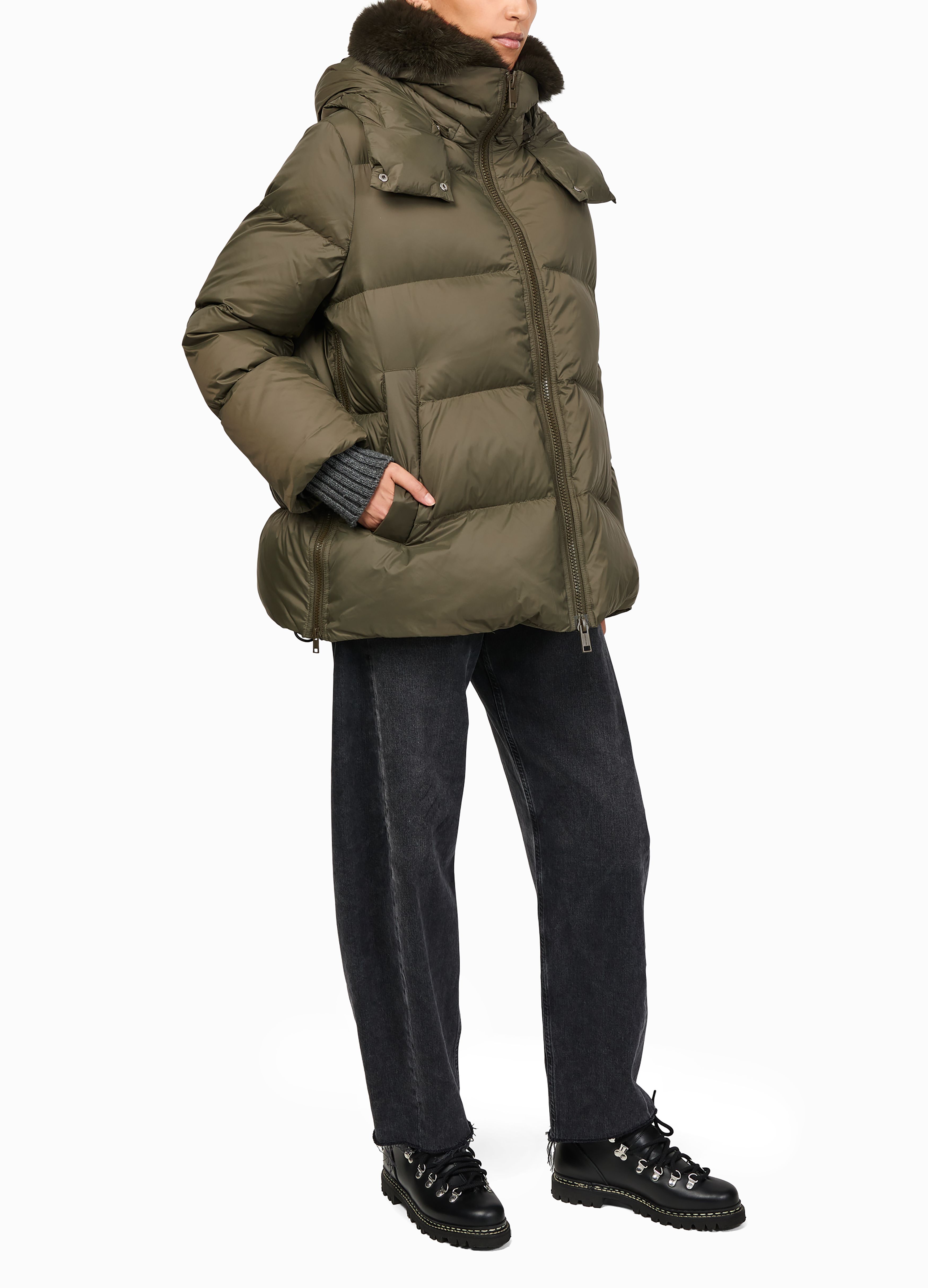 Hooded puffer jacket with a fox fur collar thumbnail 7