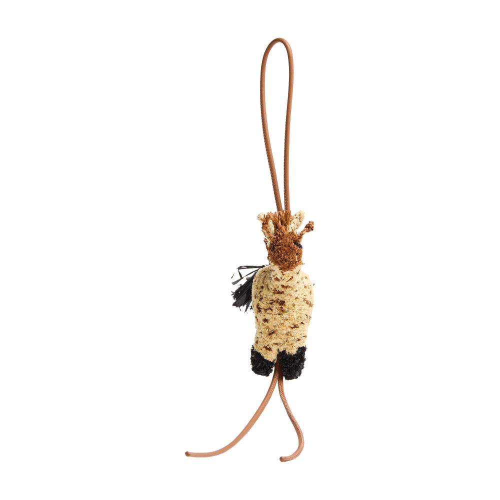 Giraffe bag charm in raffia and calfskin thumbnail 5