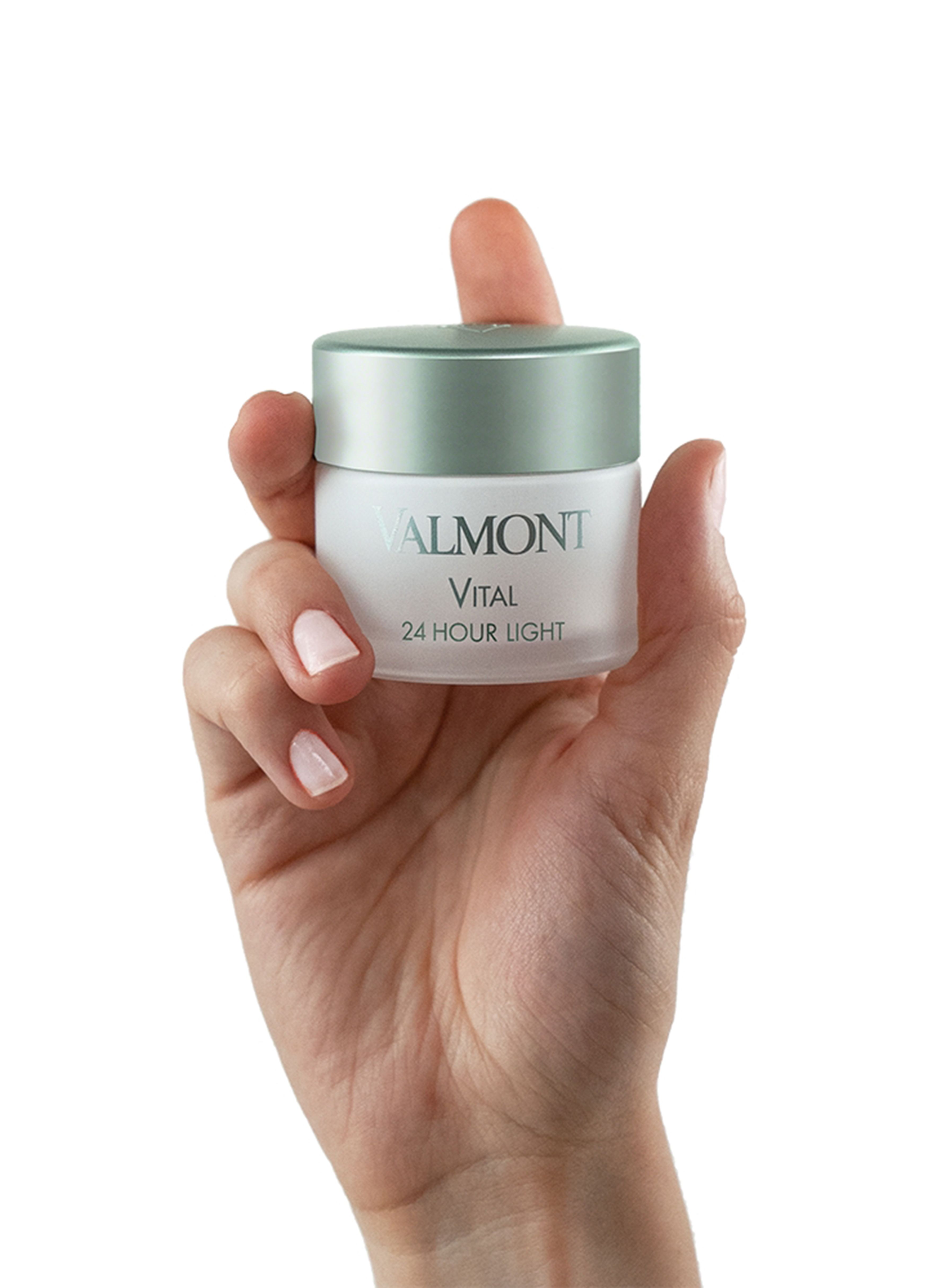 Vital 24 Hour Light fine revitalizing cream 50 ml thumbnail 5