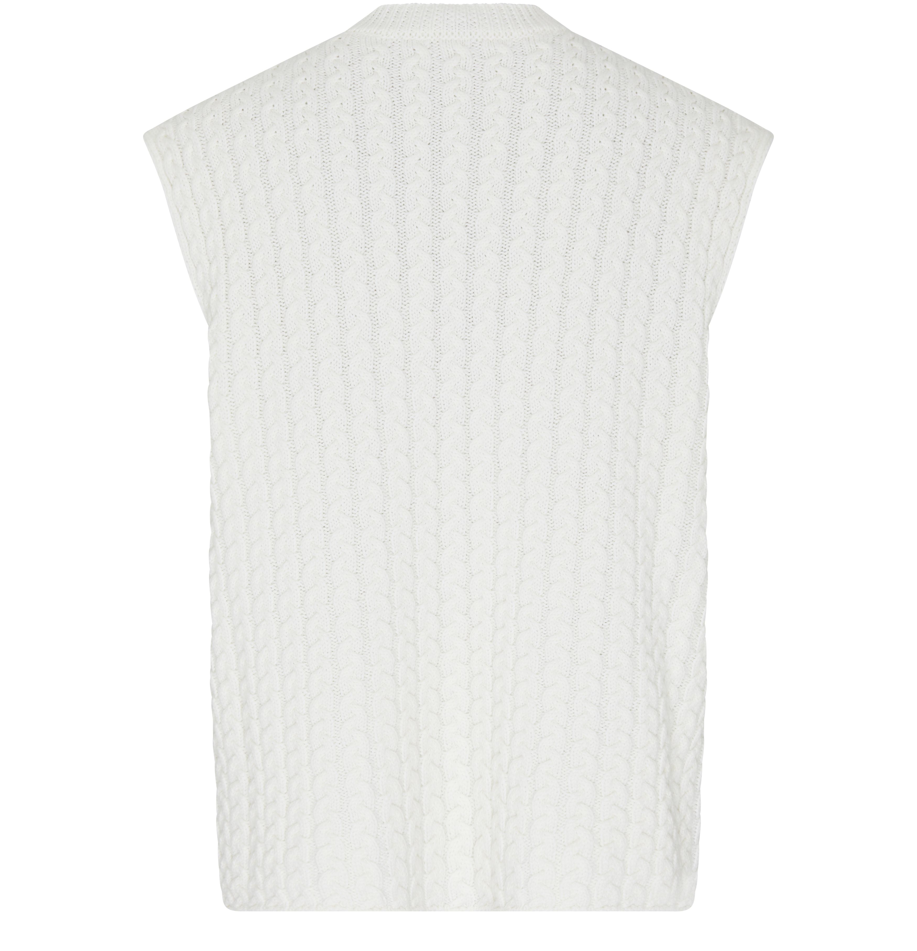 Sleeveless sweater thumbnail 3