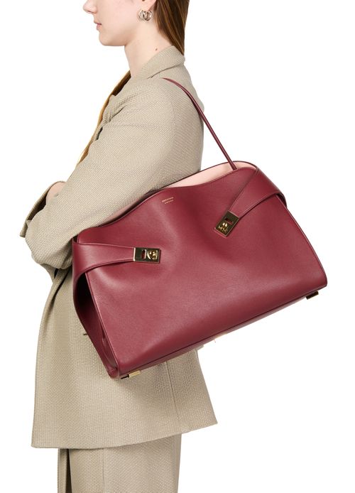 FERRAGAMO Hug shoulder bag