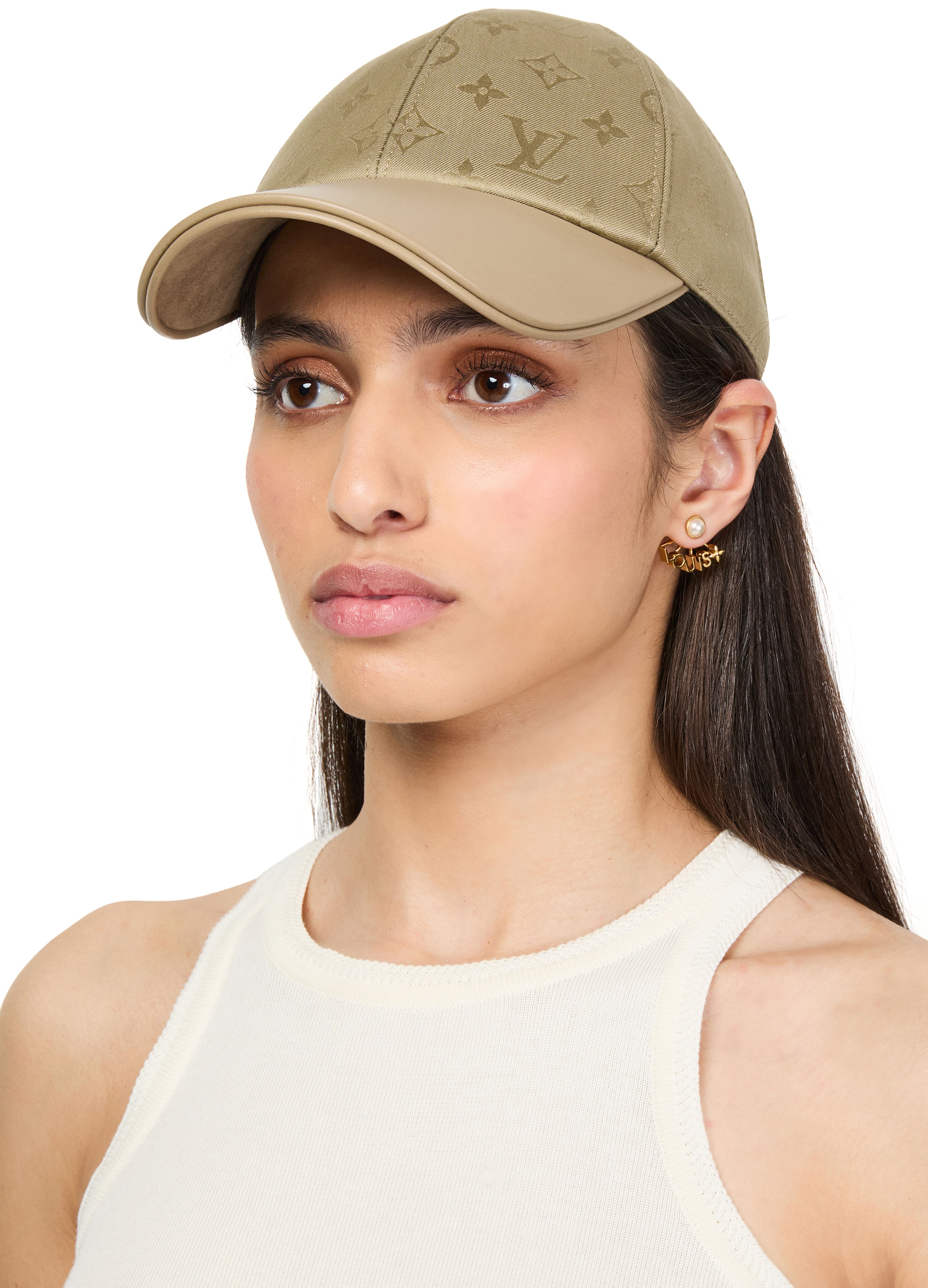 LV First Cap thumbnail 8